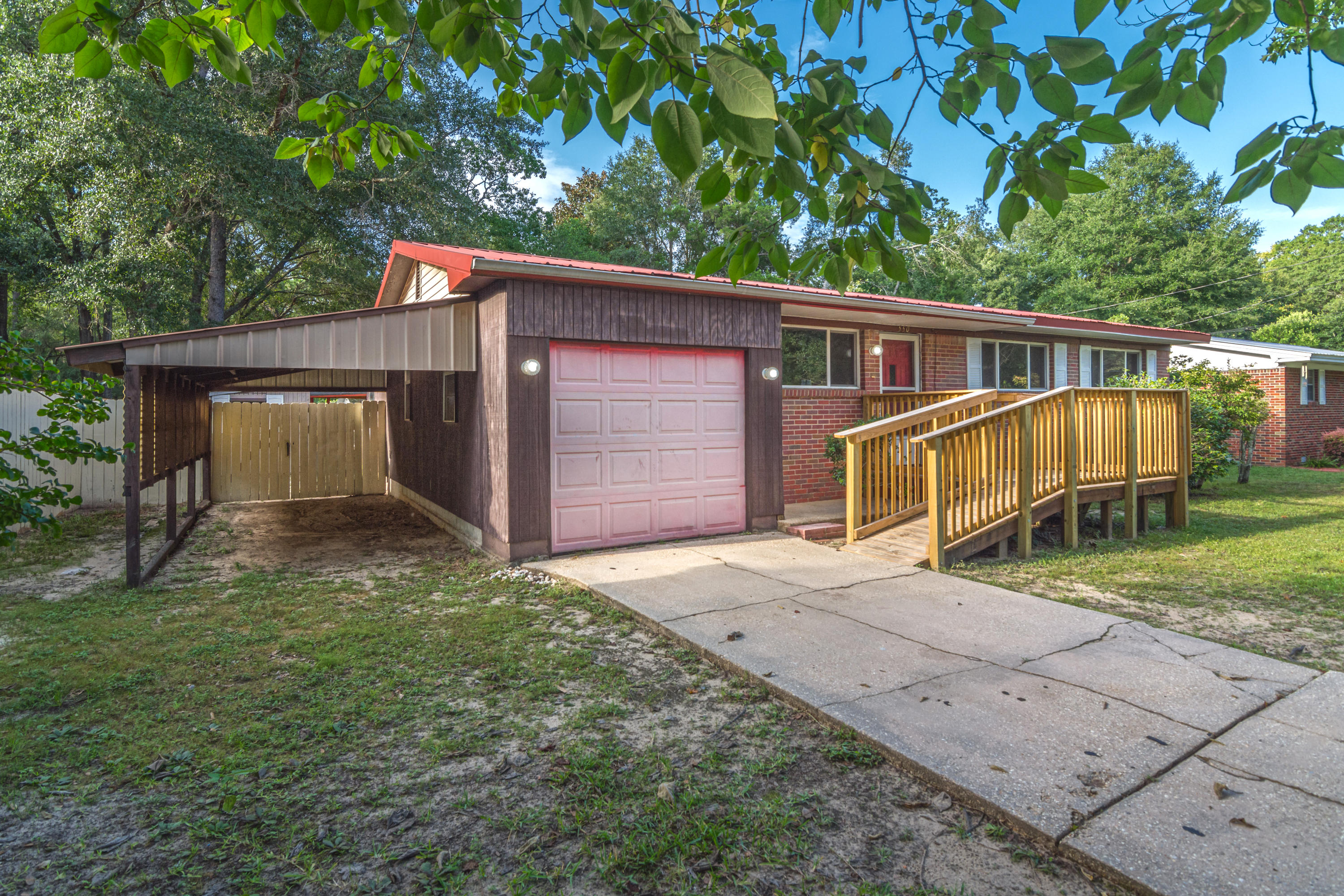 CRESTVIEW - Residential