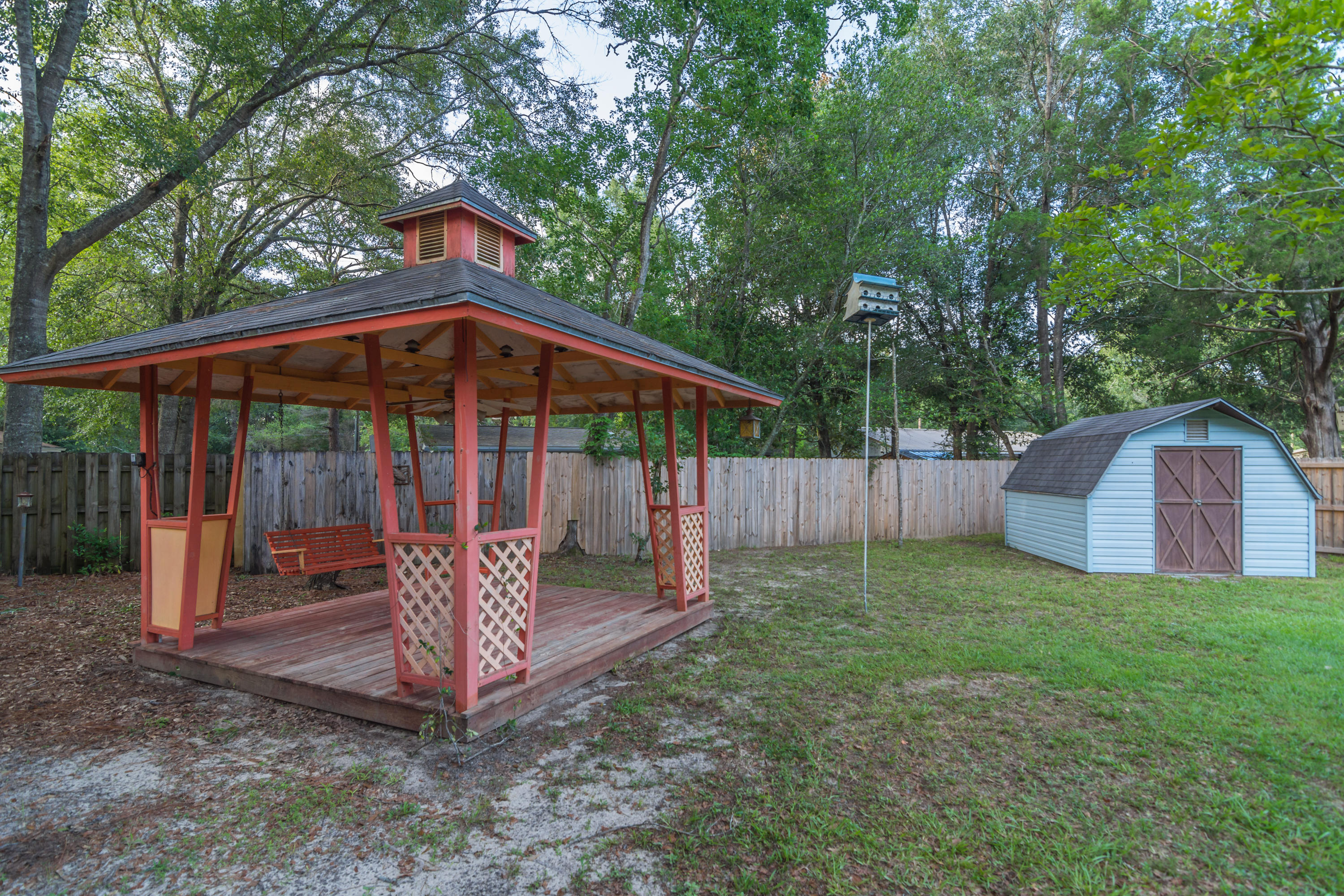 CRESTVIEW - Residential