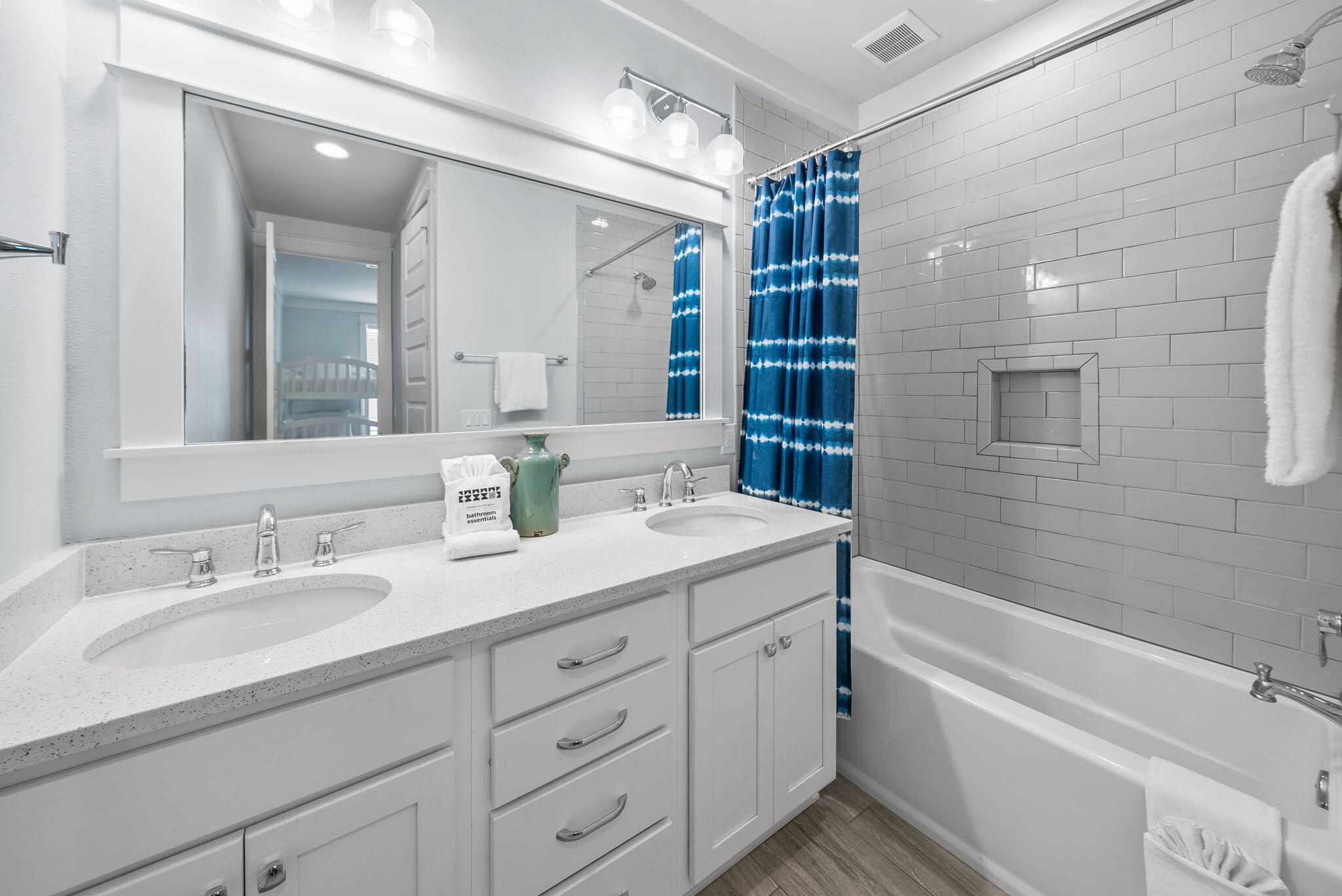 Hidden Palms - Residential