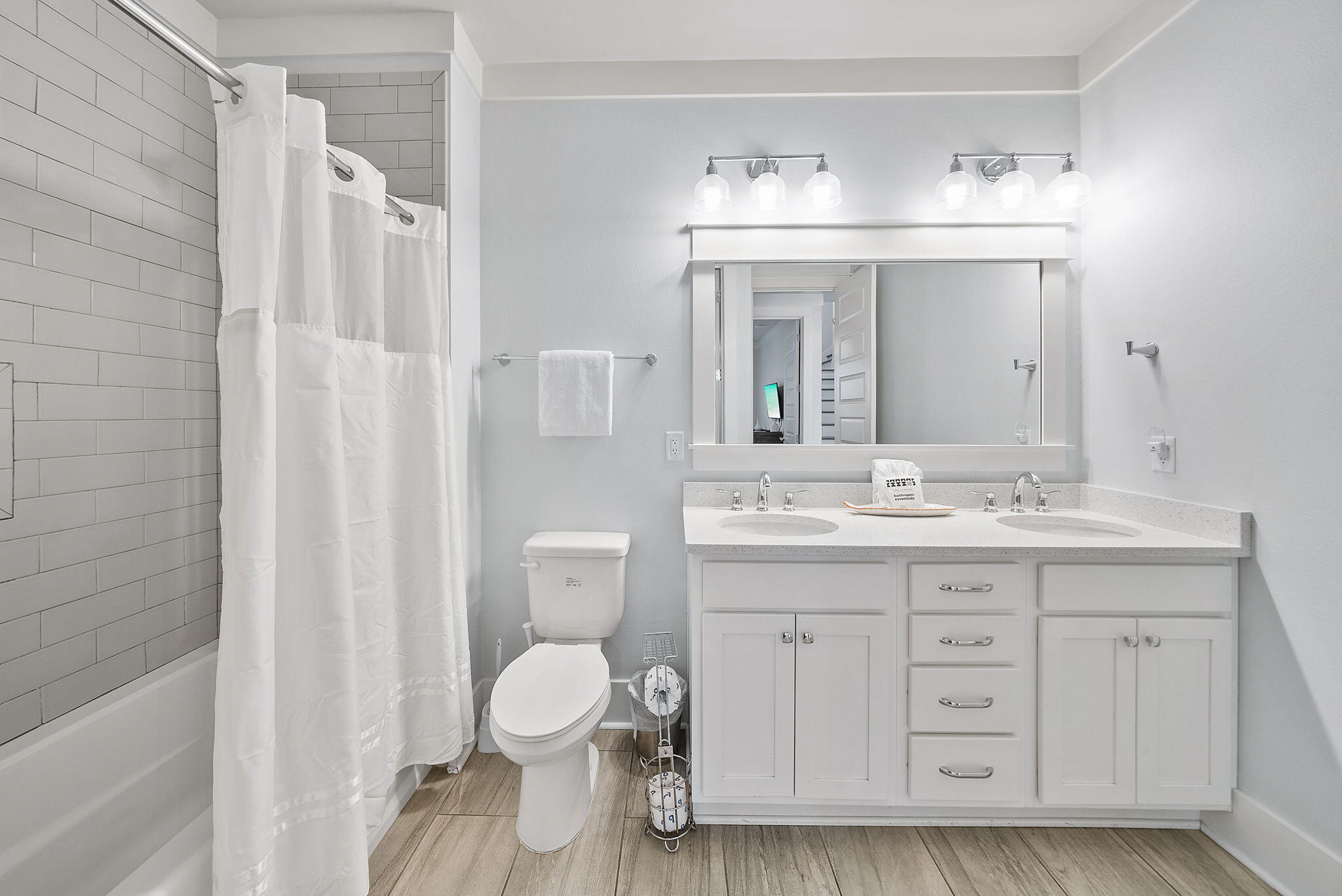 Hidden Palms - Residential