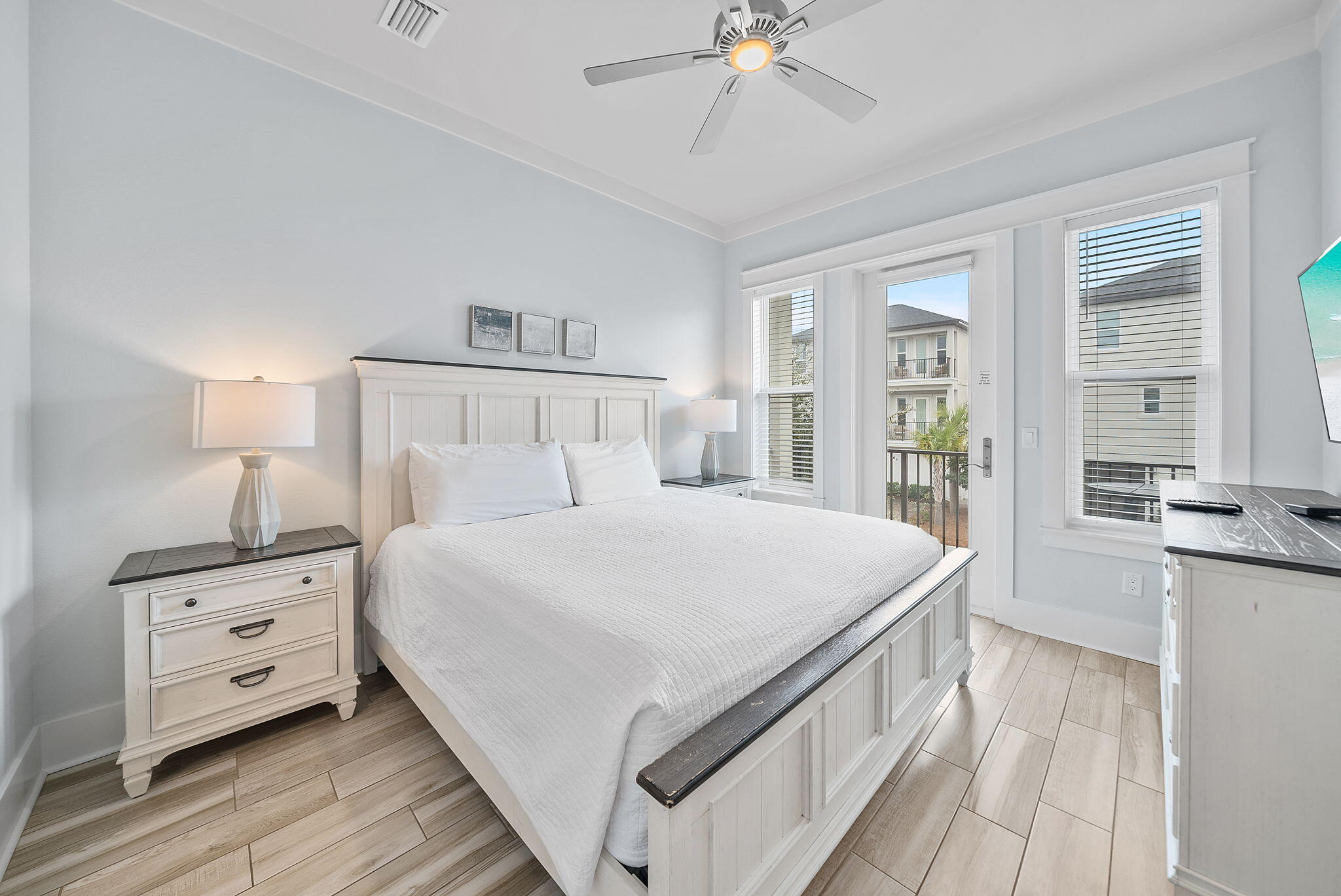 Hidden Palms - Residential