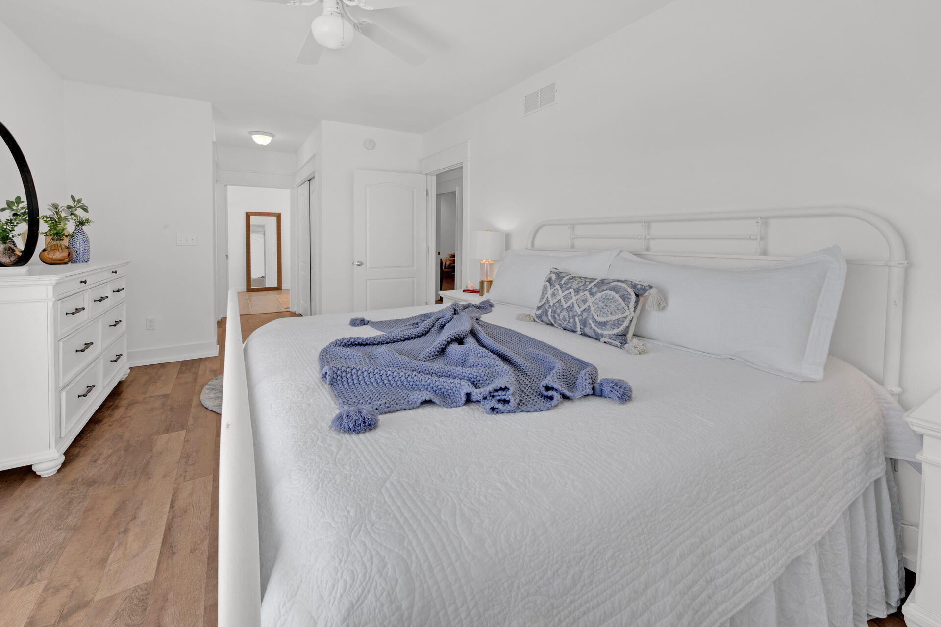 SAILWATCH LANDING - Residential