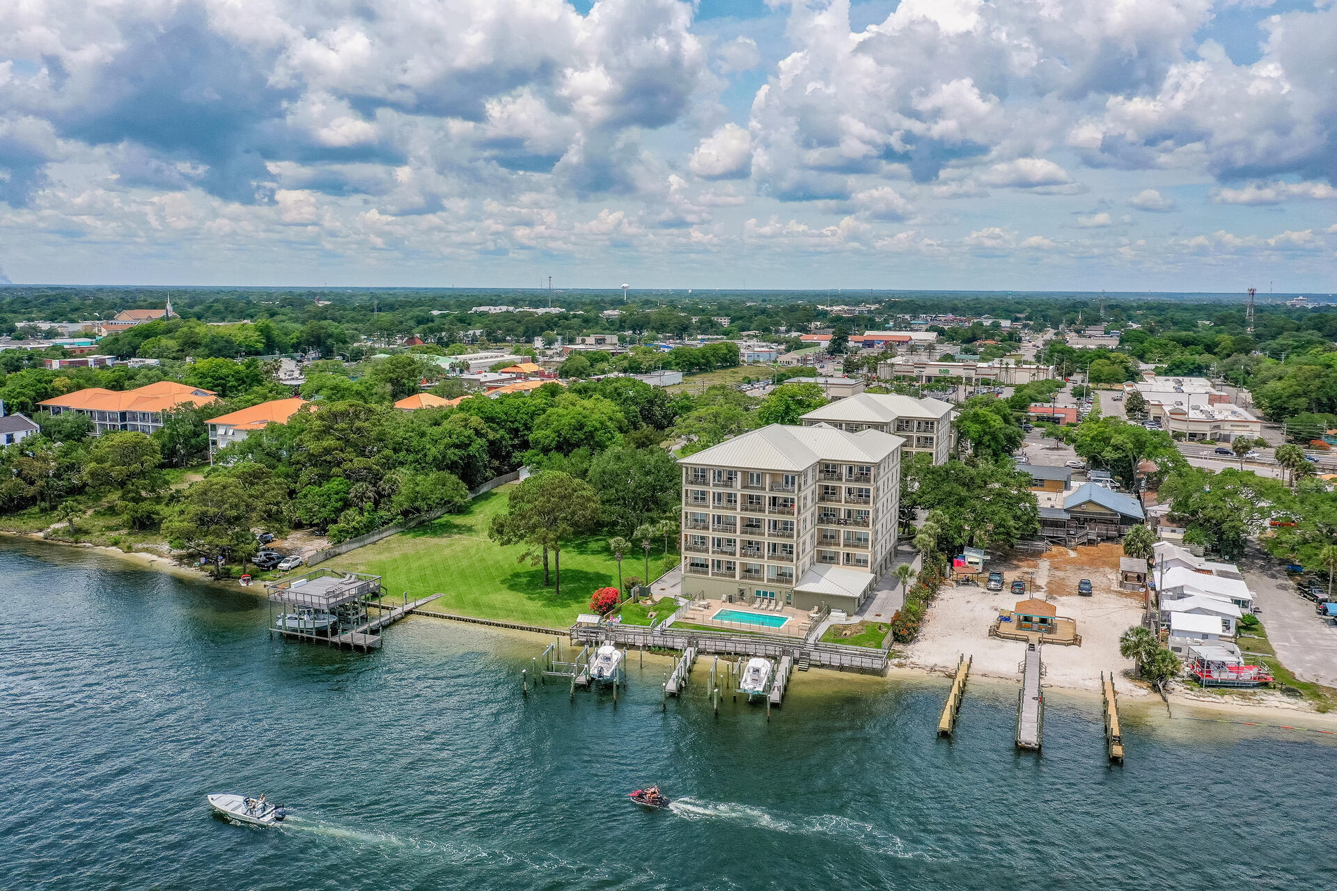 SAILWATCH LANDING - Residential