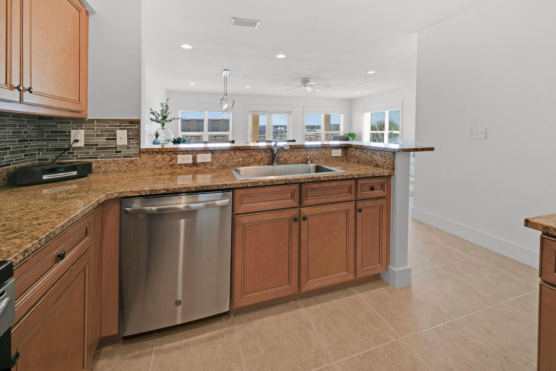 SAILWATCH LANDING - Residential