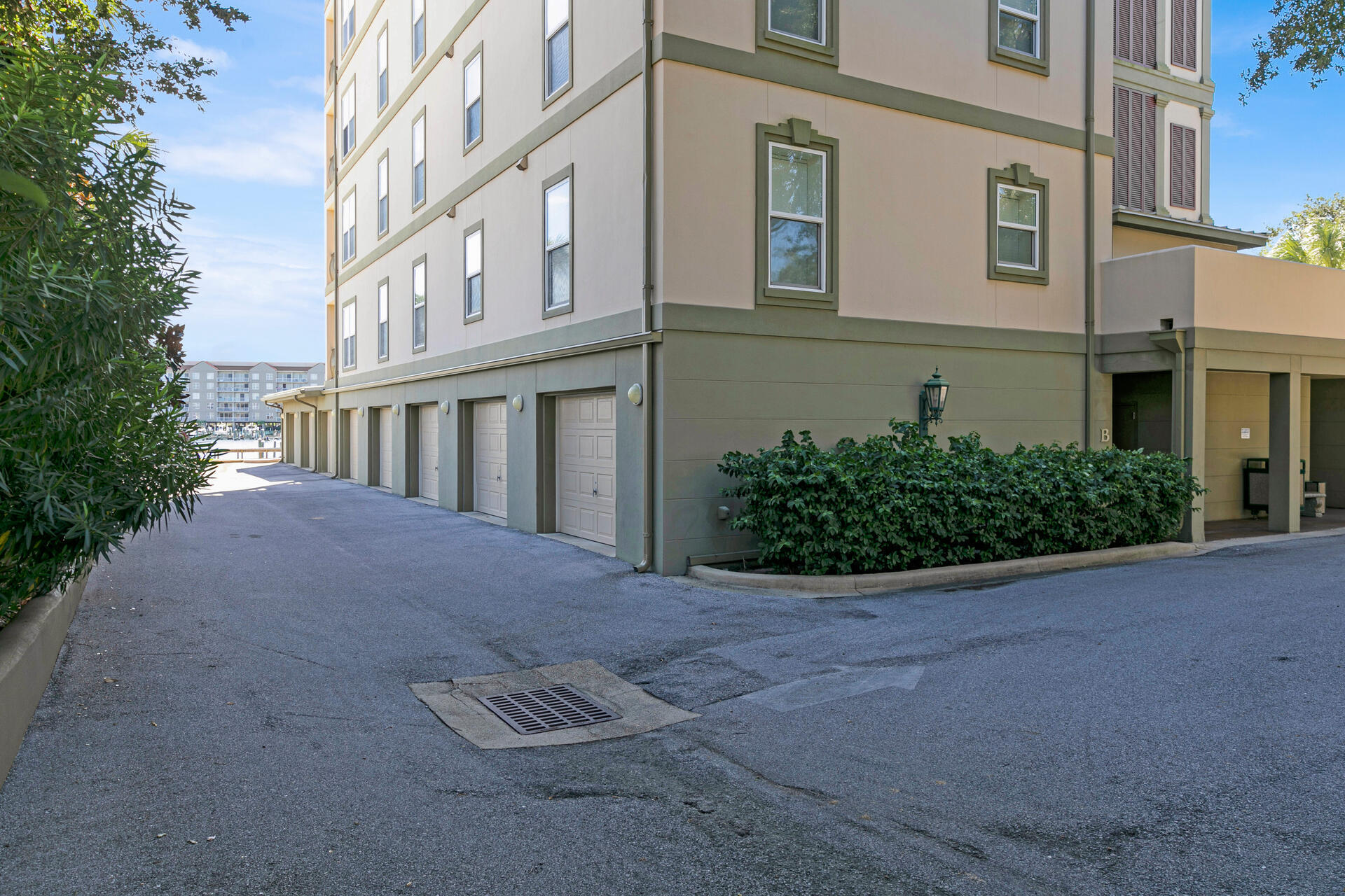 SAILWATCH LANDING - Residential