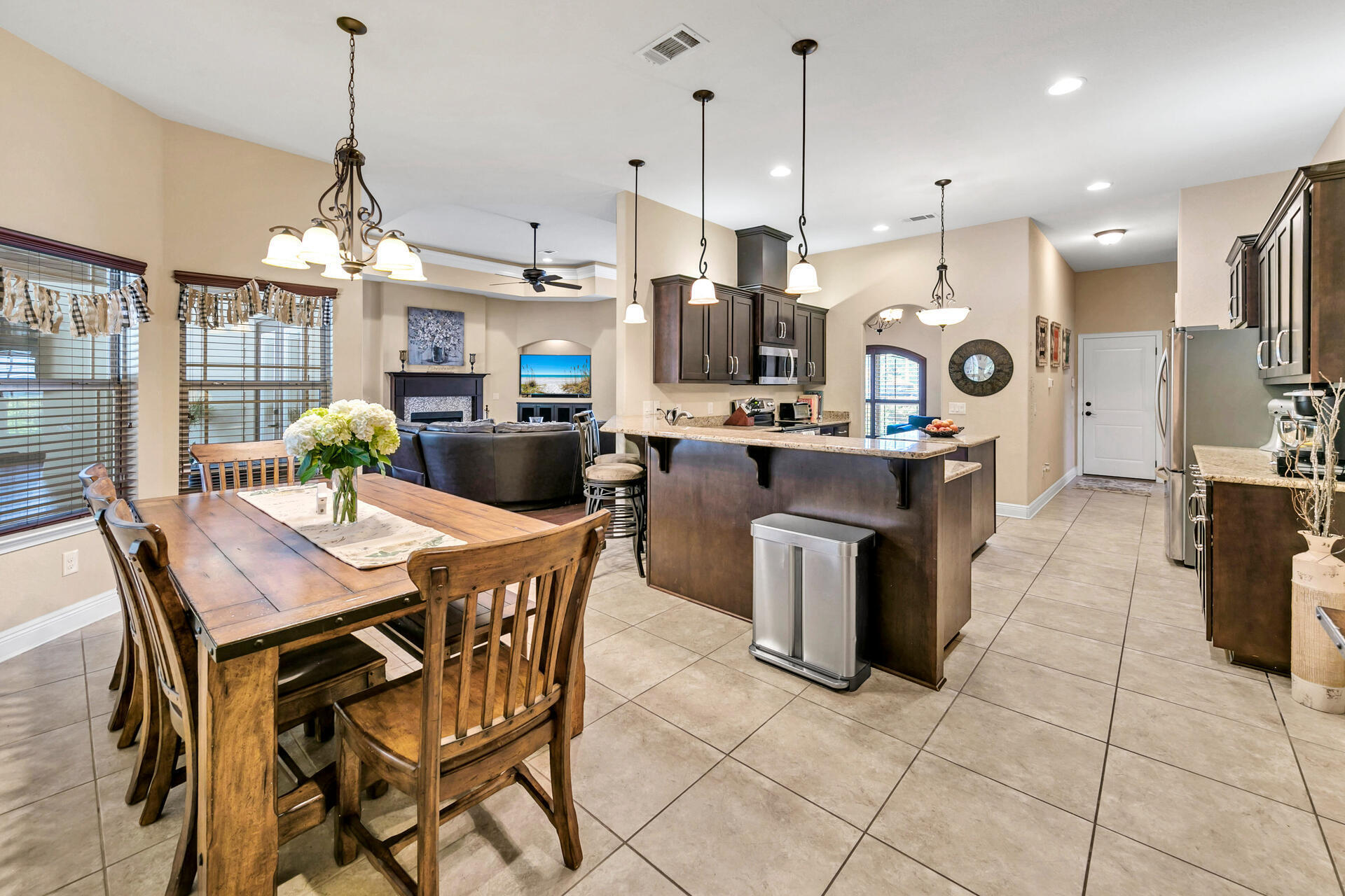 HOLLEY BY THE SEA - Residential