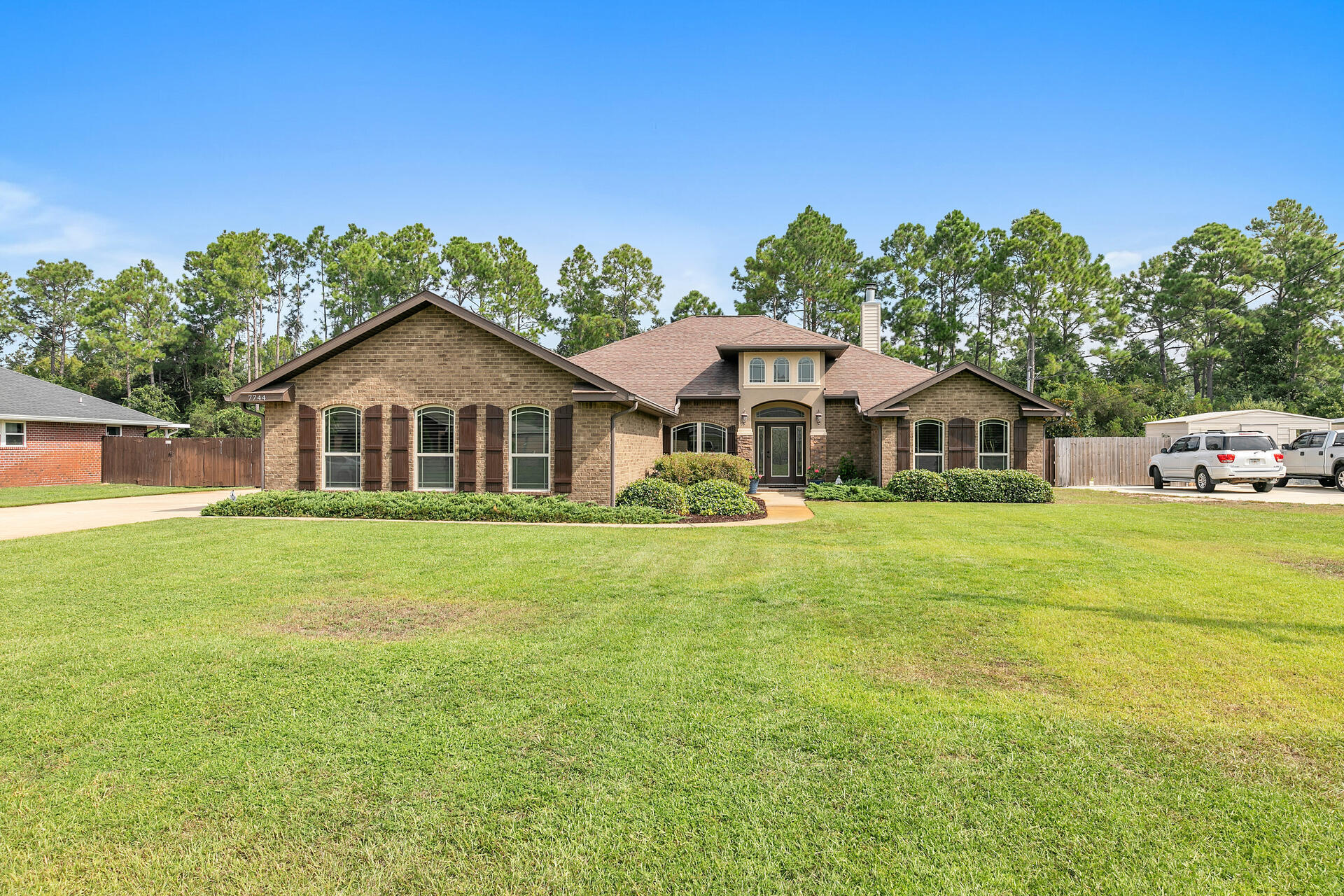 HOLLEY BY THE SEA - Residential