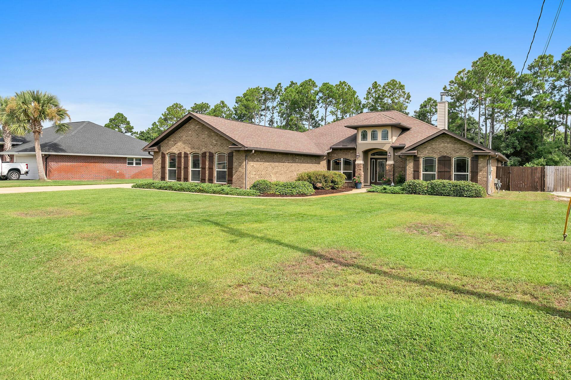 HOLLEY BY THE SEA - Residential