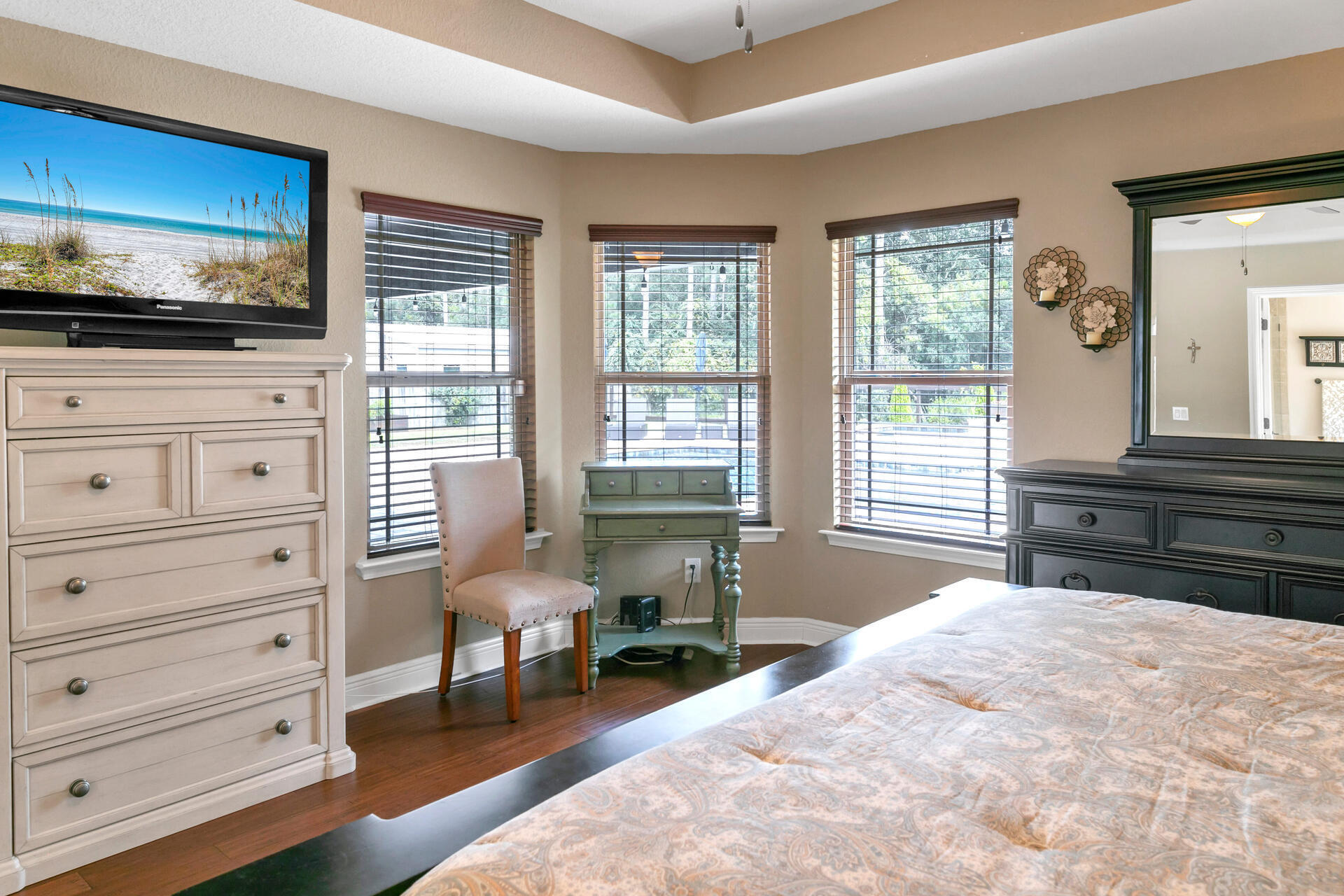 HOLLEY BY THE SEA - Residential