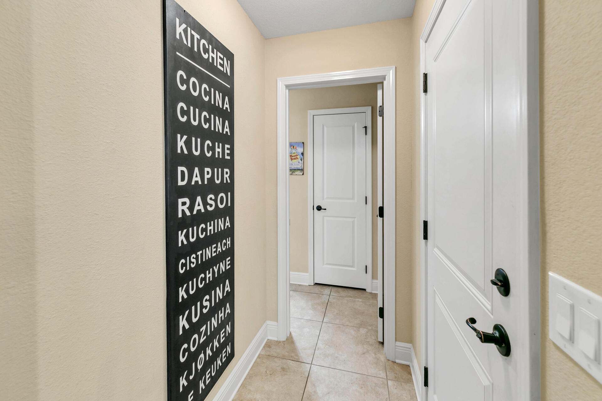 HOLLEY BY THE SEA - Residential