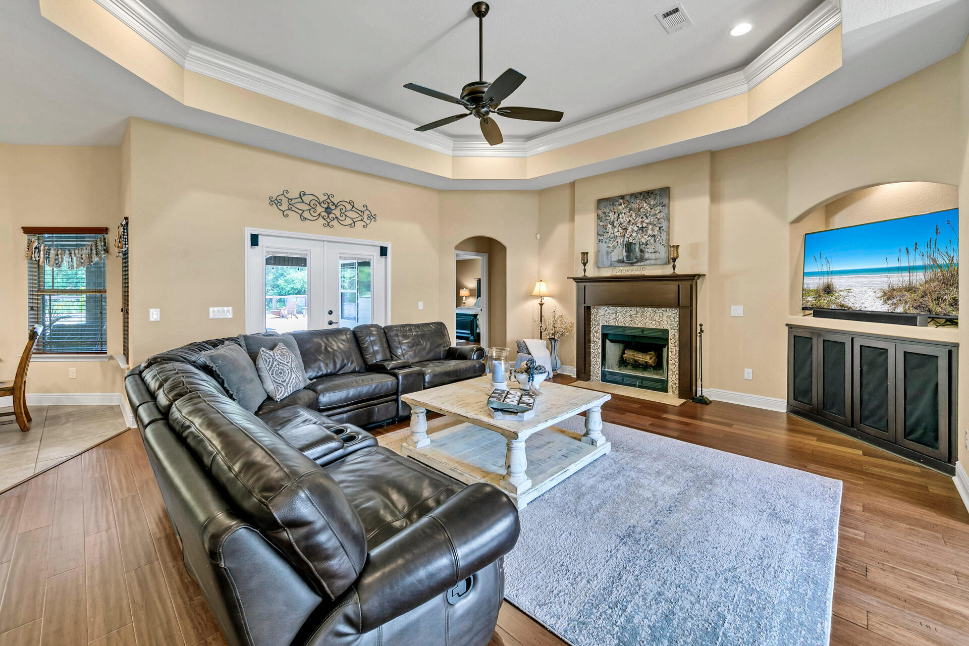 HOLLEY BY THE SEA - Residential