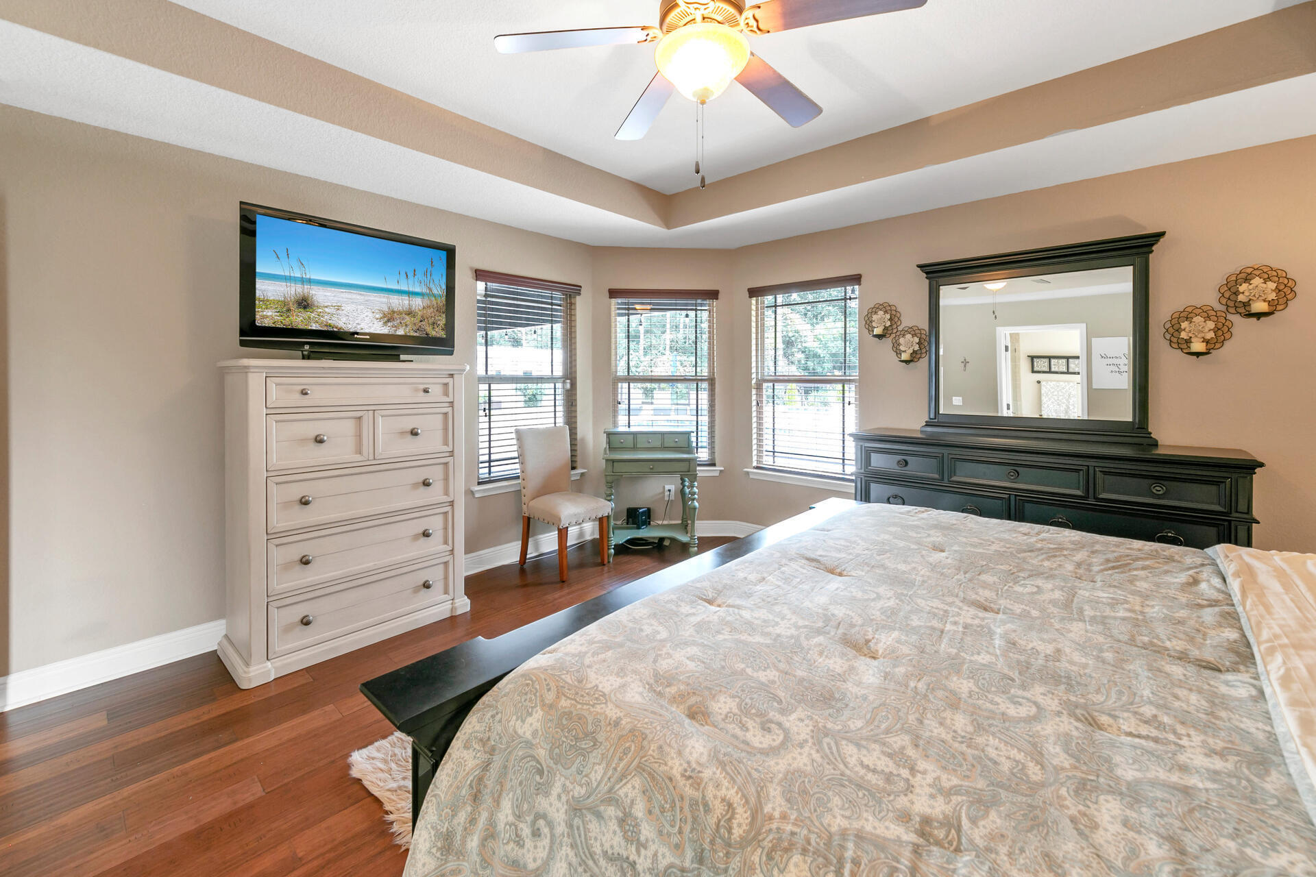 HOLLEY BY THE SEA - Residential