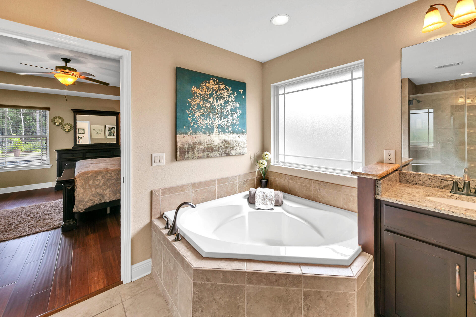 HOLLEY BY THE SEA - Residential