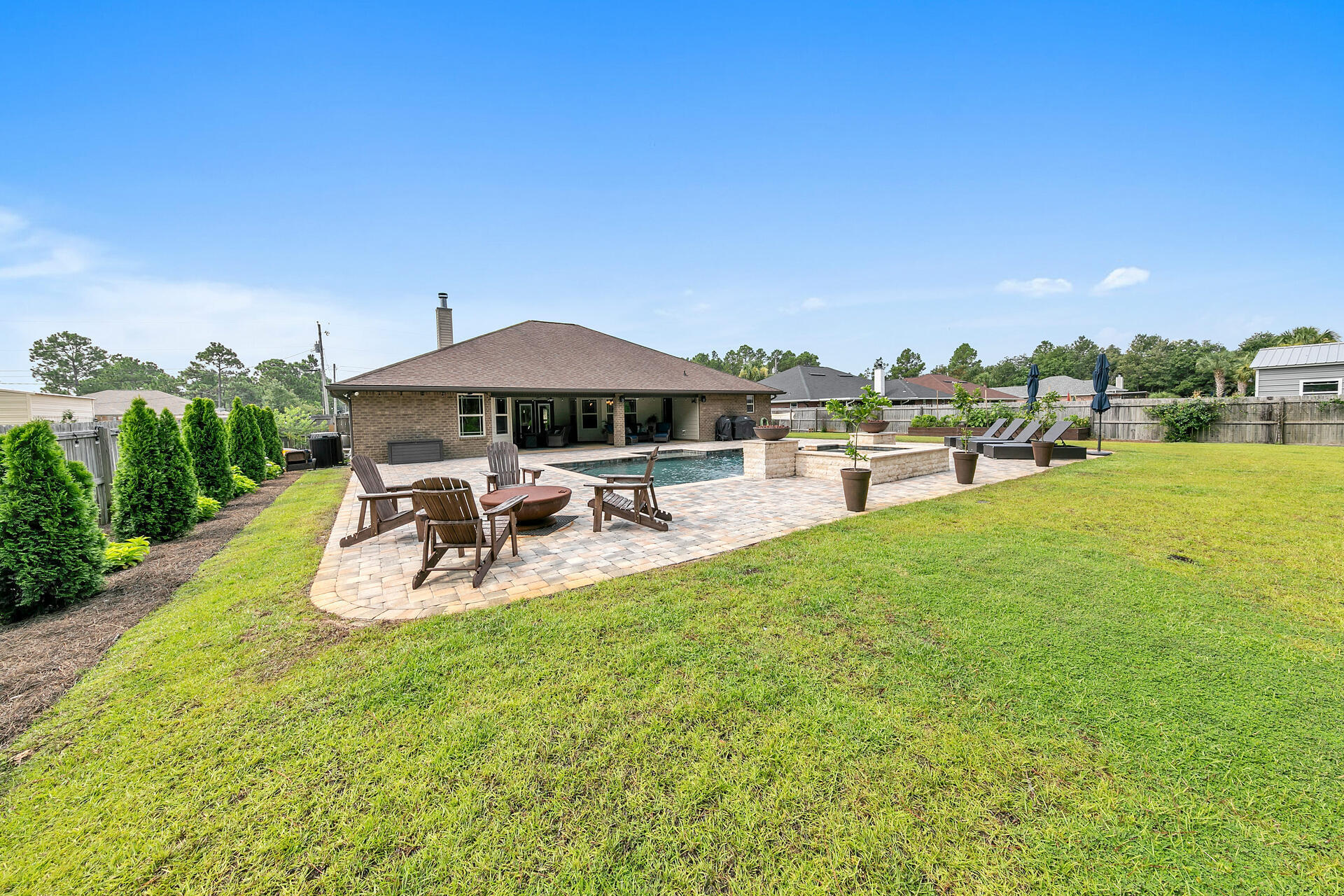 HOLLEY BY THE SEA - Residential