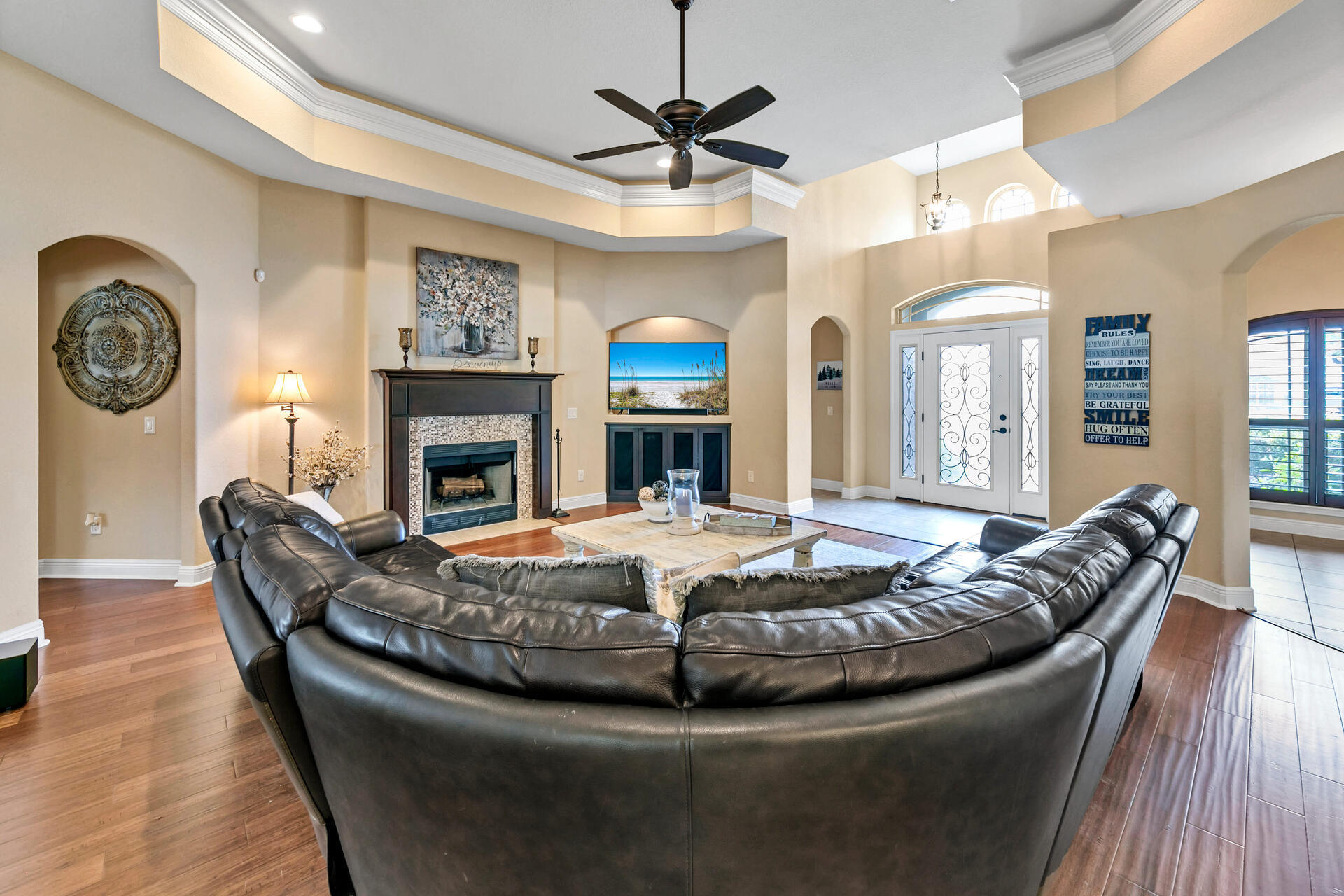 HOLLEY BY THE SEA - Residential