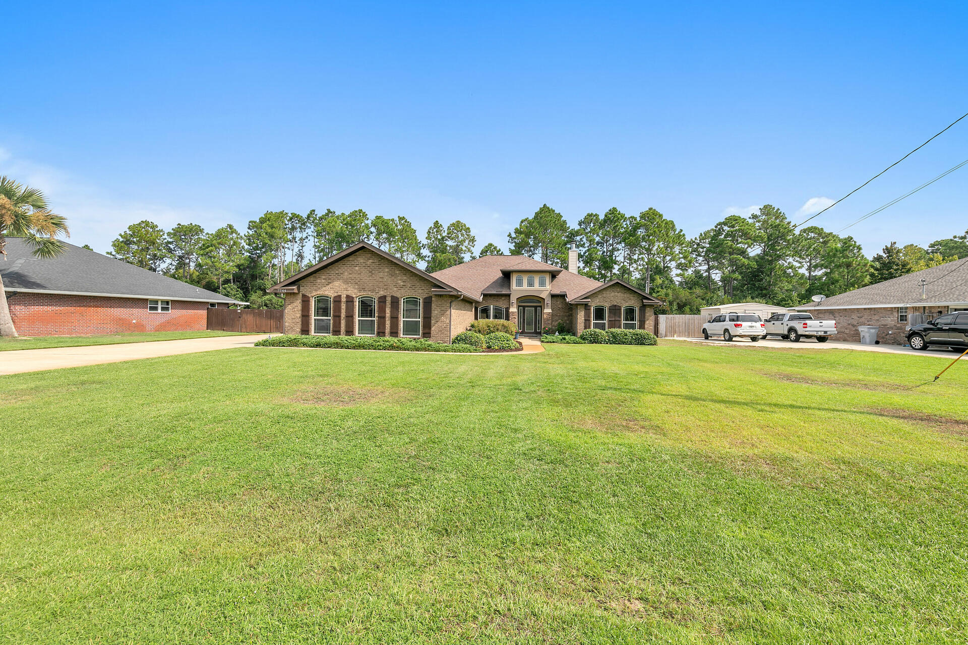 HOLLEY BY THE SEA - Residential