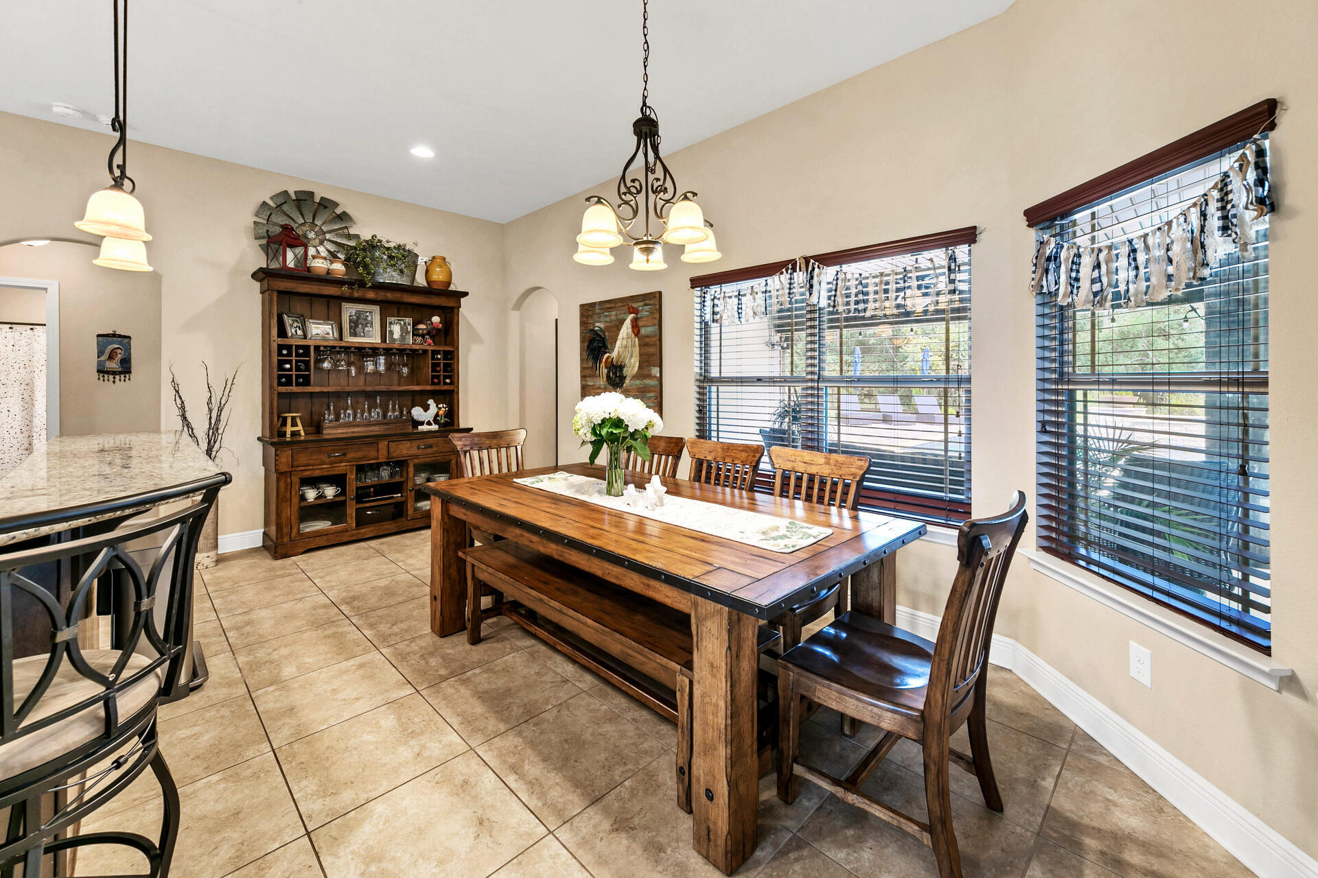 HOLLEY BY THE SEA - Residential