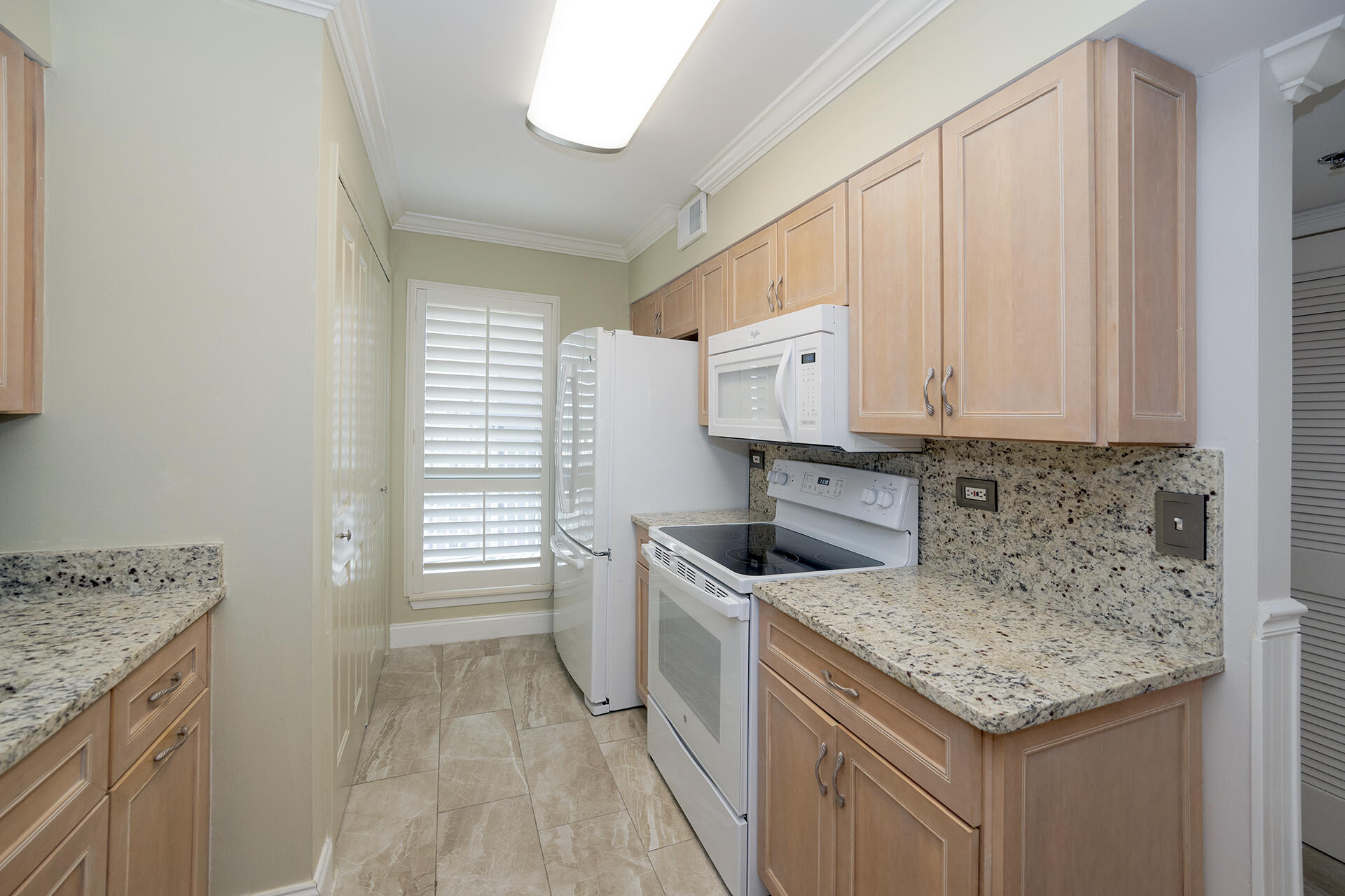 MAINSAIL CONDO PH 4 - Residential