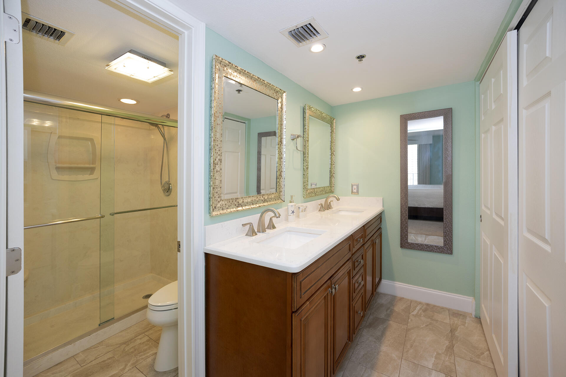 MAINSAIL CONDO PH 4 - Residential