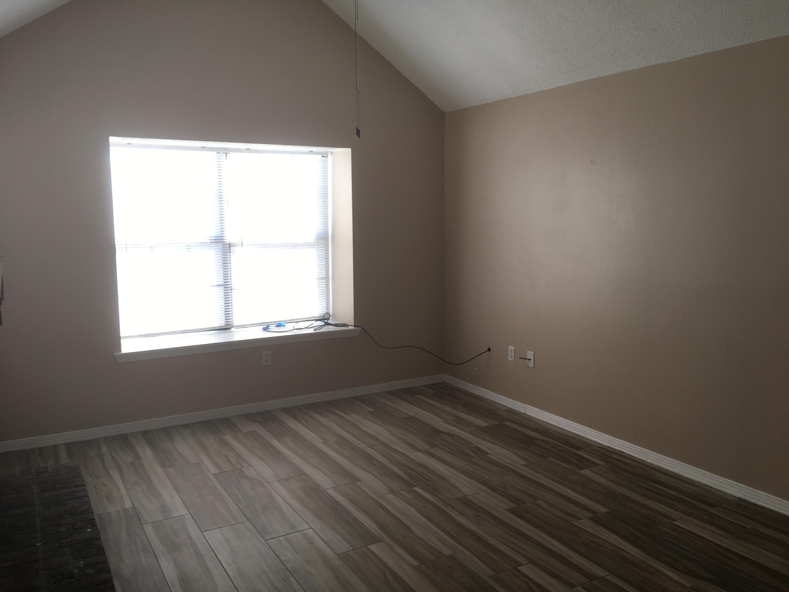 HIDDEN TRAILS PH 3 - Residential