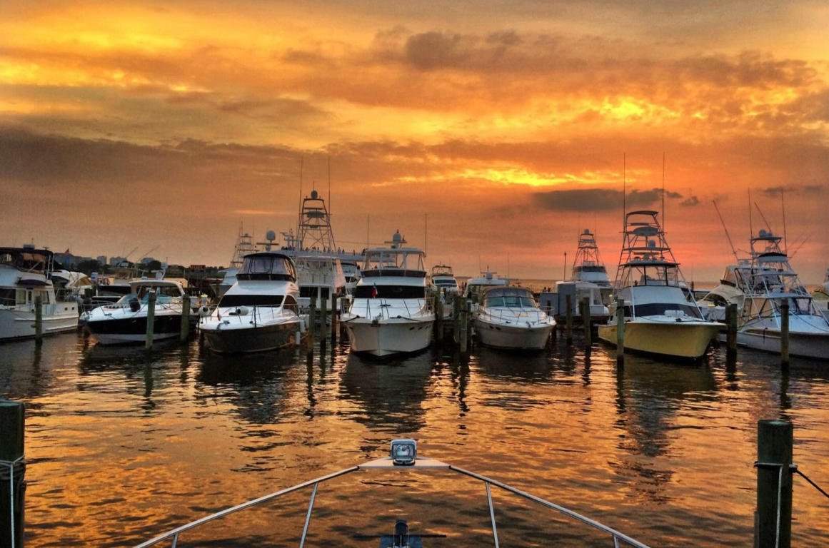 PILOT HOUSE - Residential