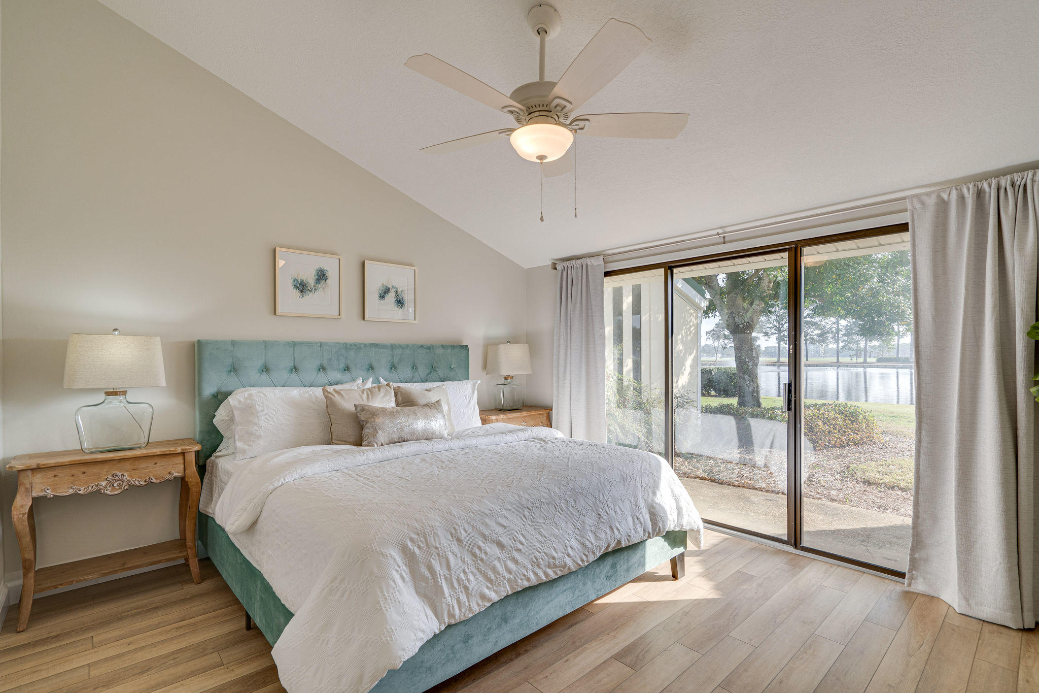 BAYOU VILLAGE CONDO PH 2 - Residential