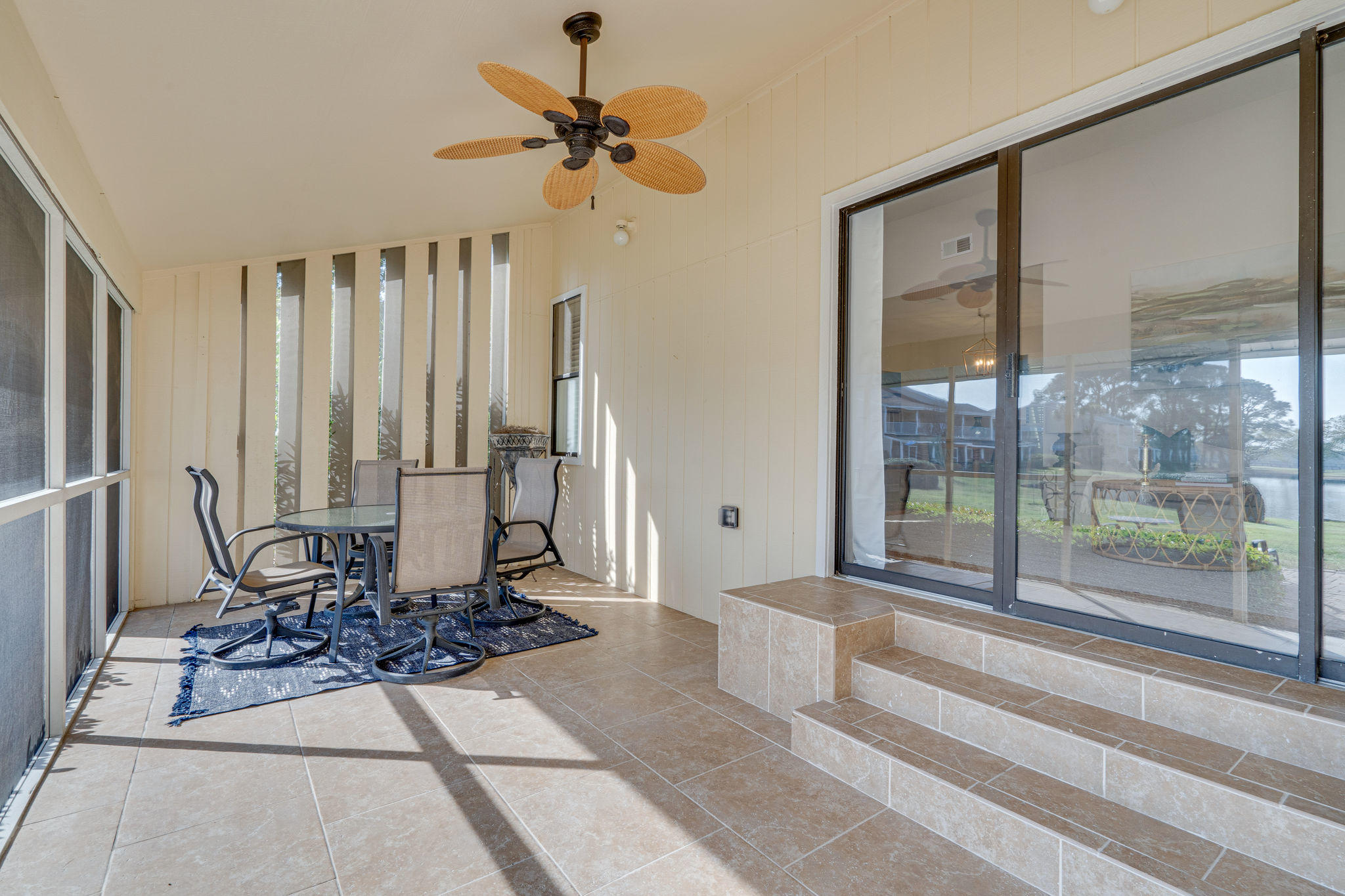 BAYOU VILLAGE CONDO PH 2 - Residential