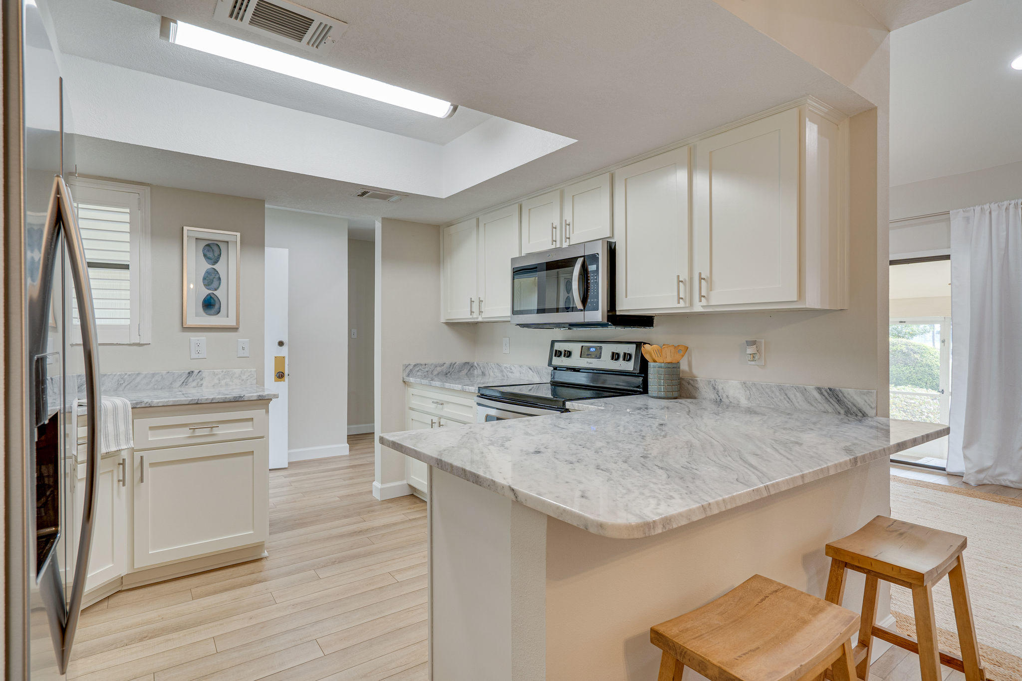 BAYOU VILLAGE CONDO PH 2 - Residential