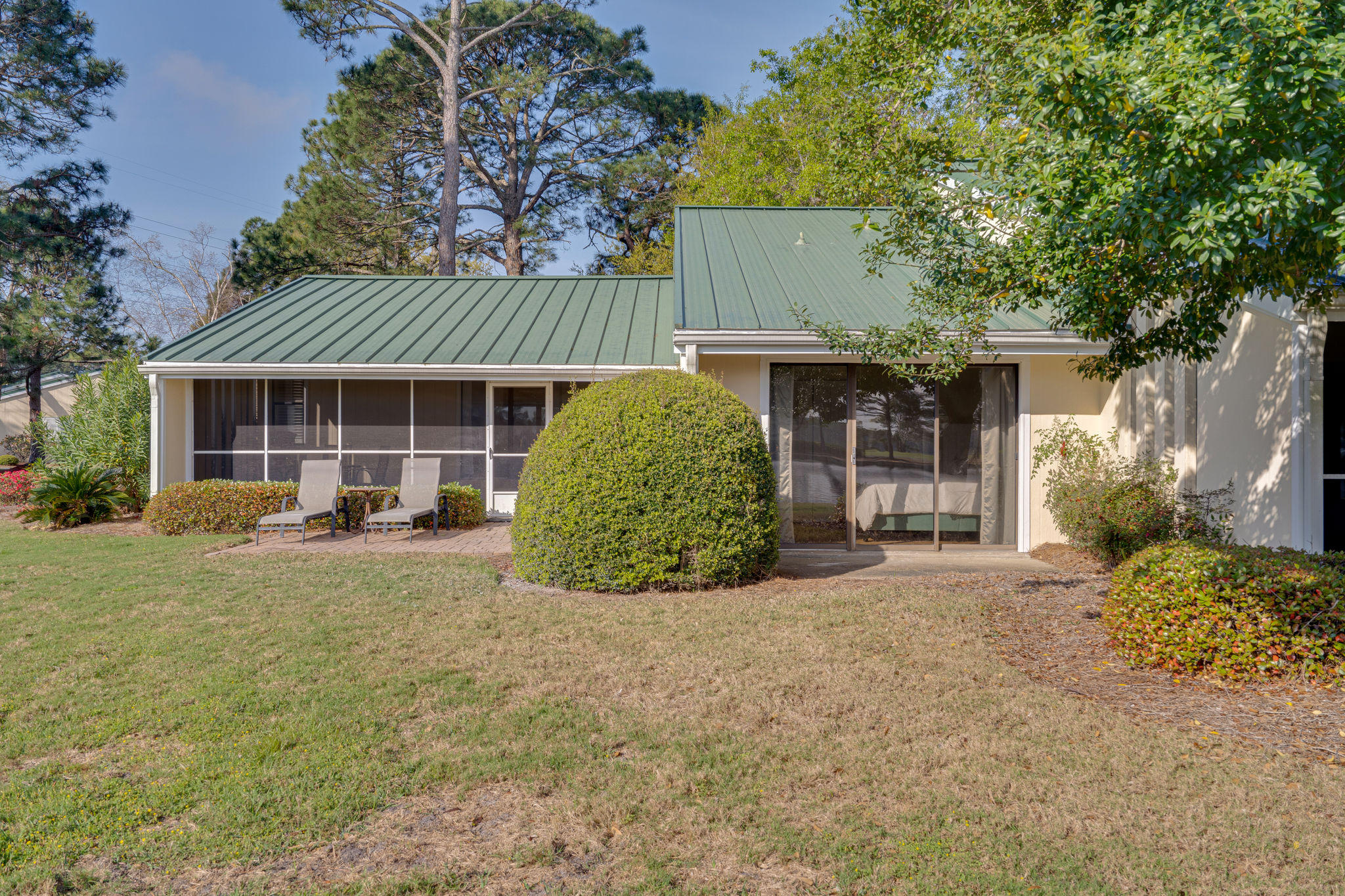 BAYOU VILLAGE CONDO PH 2 - Residential