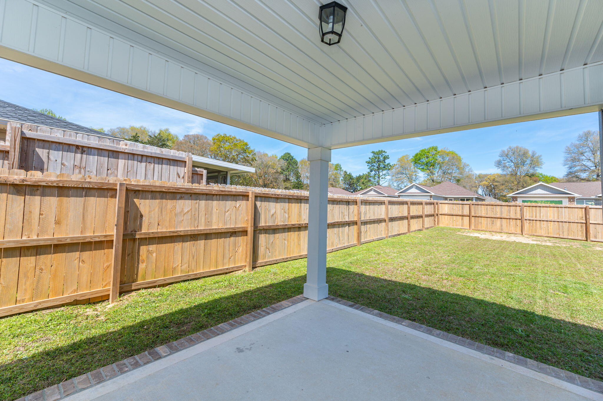 GARDEN CITY - Residential