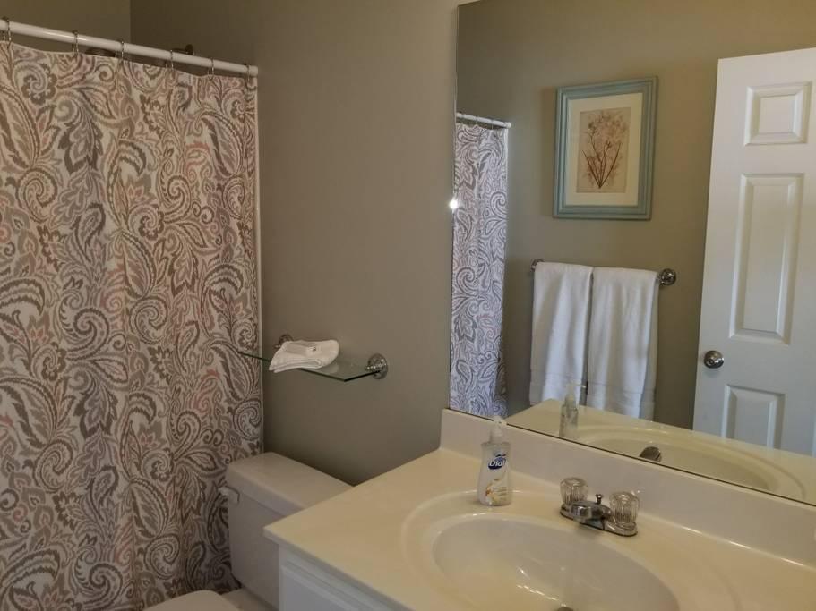 HERONS WATCH CONDO PH 2 - Residential