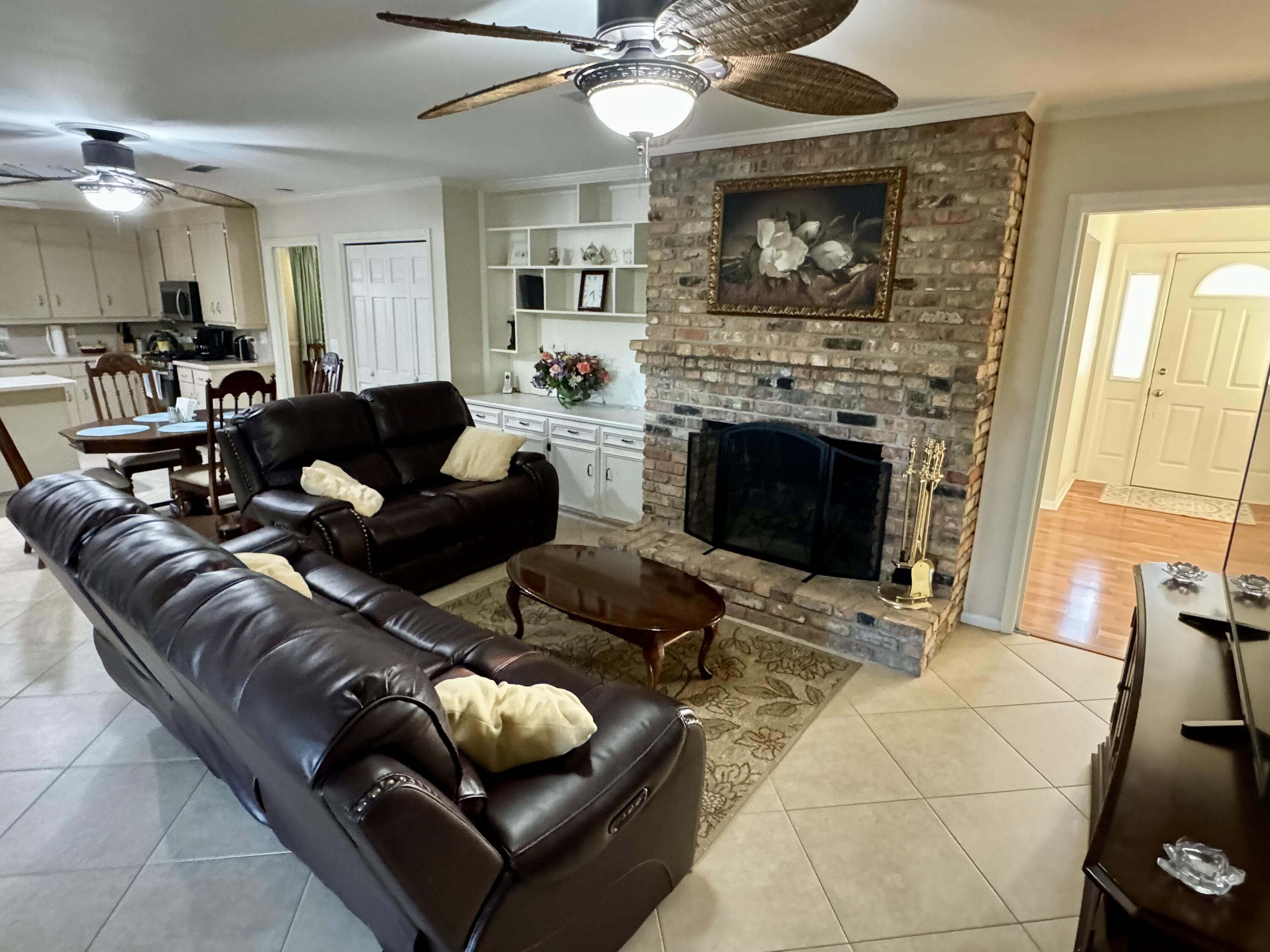 SCENIC HILLS COUNTRY CLUB - Residential