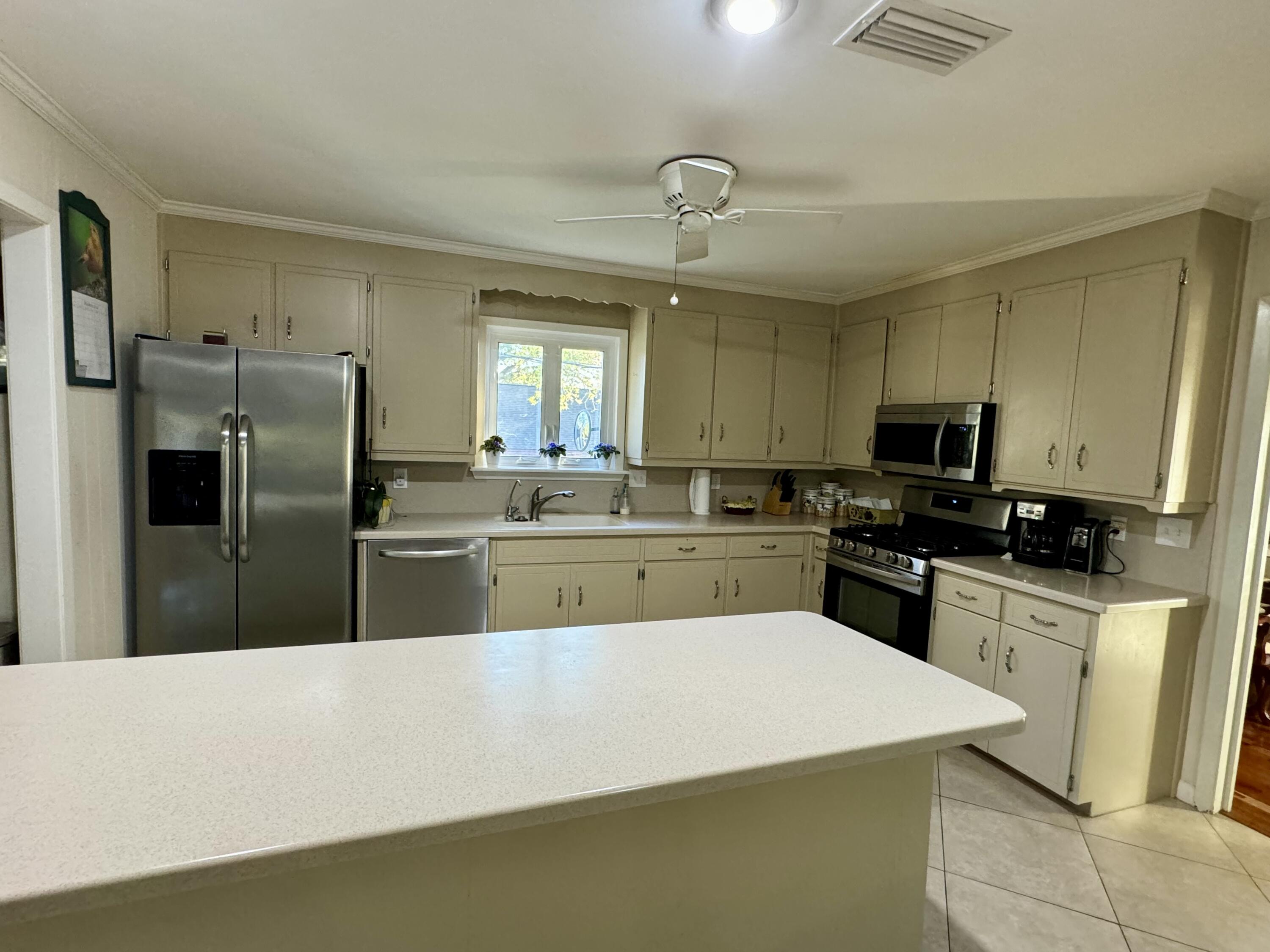 SCENIC HILLS COUNTRY CLUB - Residential