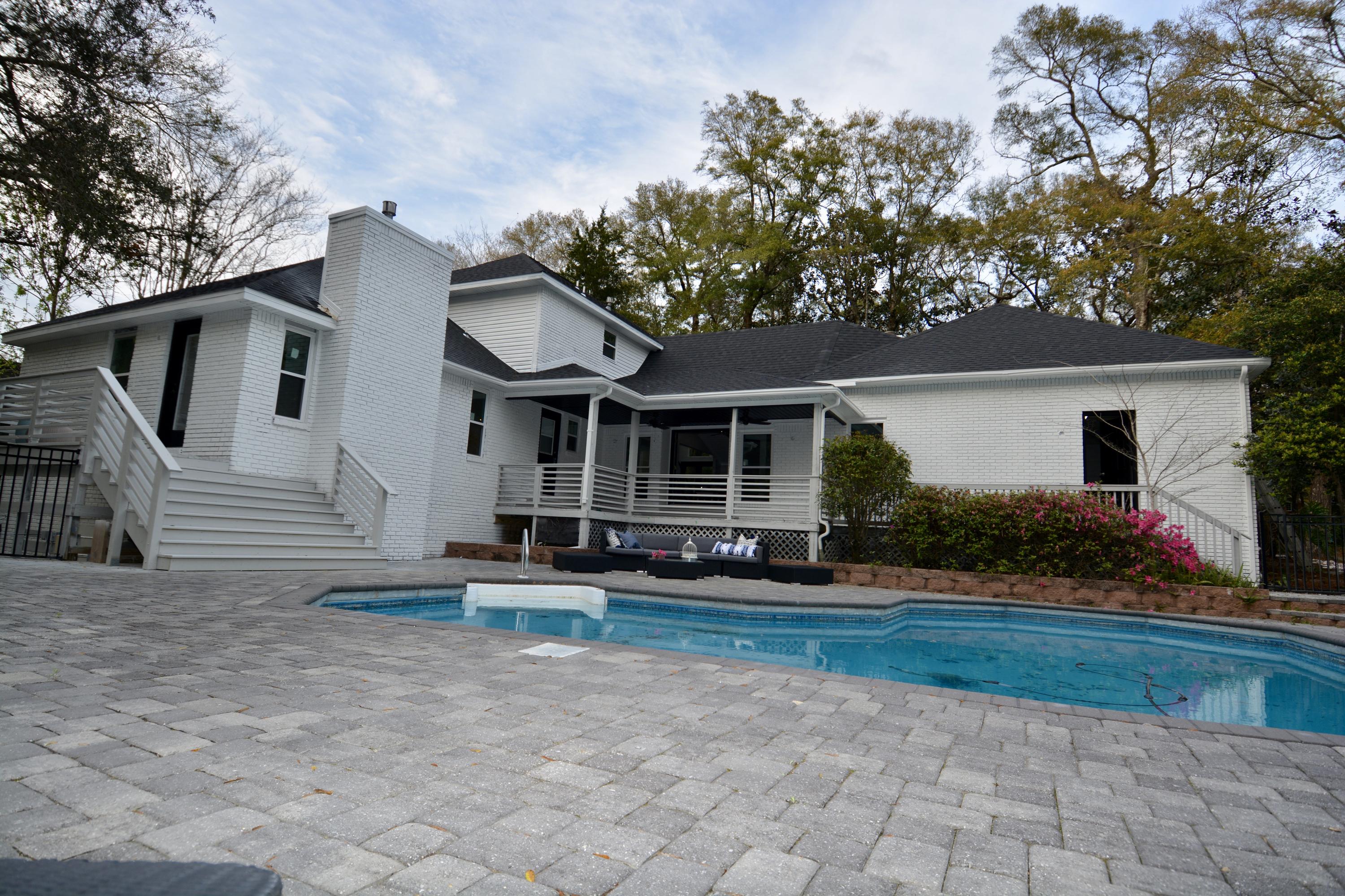 ROCKY BAYOU COUNTRY CLUB ESTATES 7 - Residential