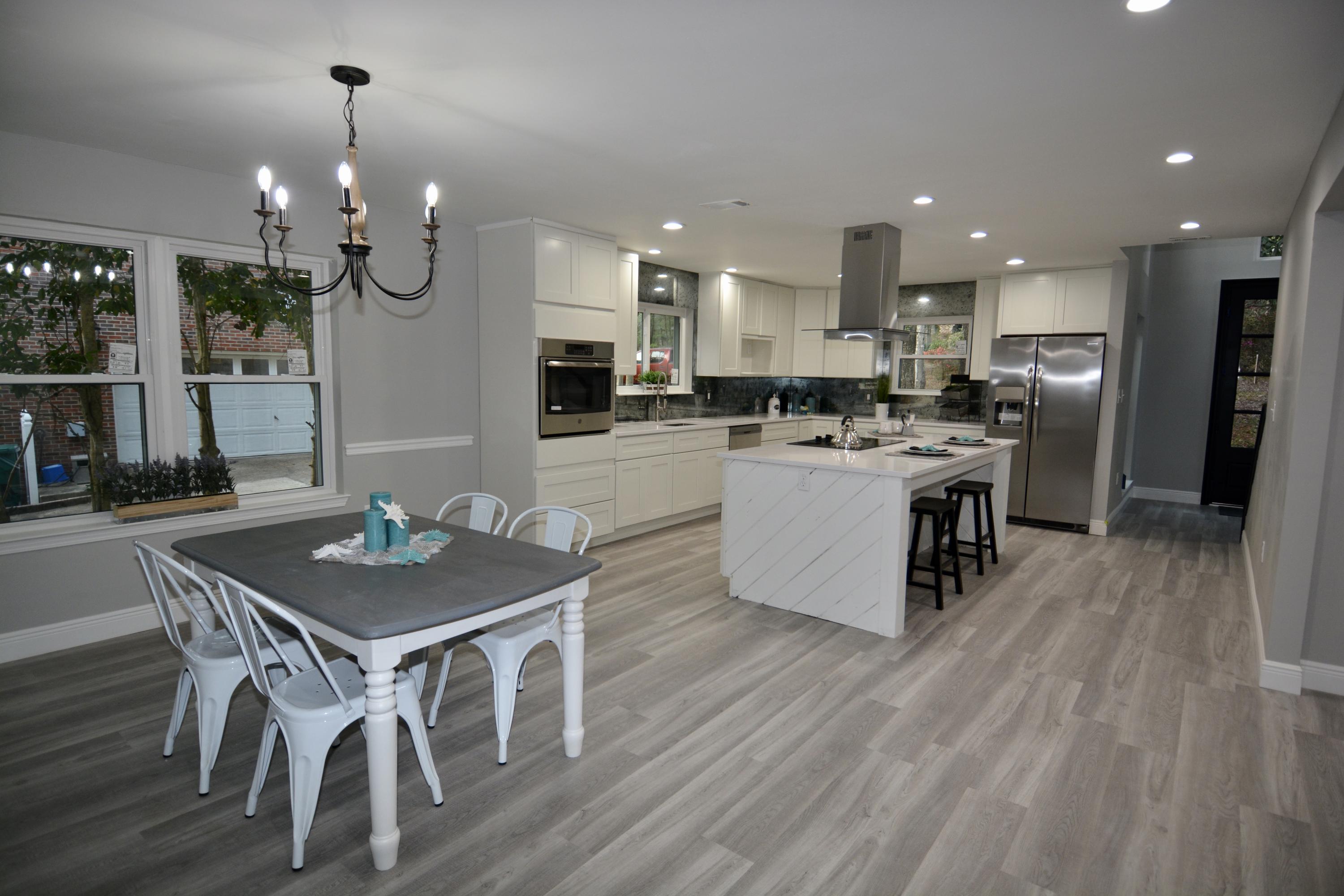 ROCKY BAYOU COUNTRY CLUB ESTATES 7 - Residential