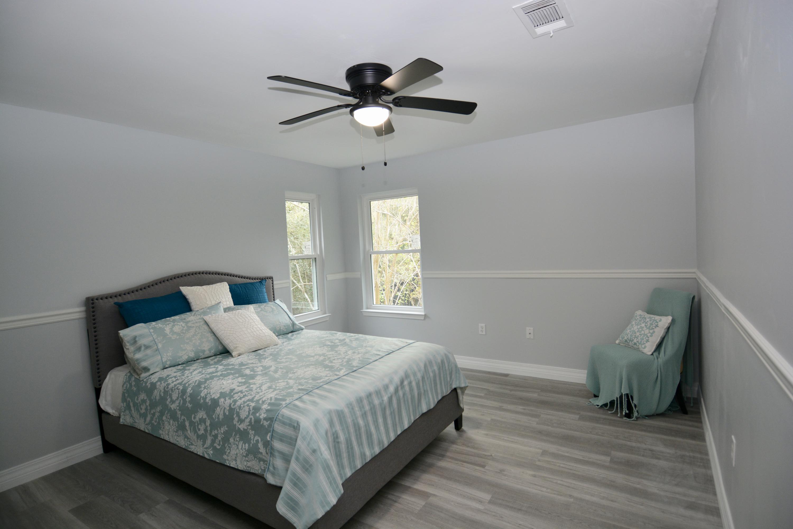 ROCKY BAYOU COUNTRY CLUB ESTATES 7 - Residential