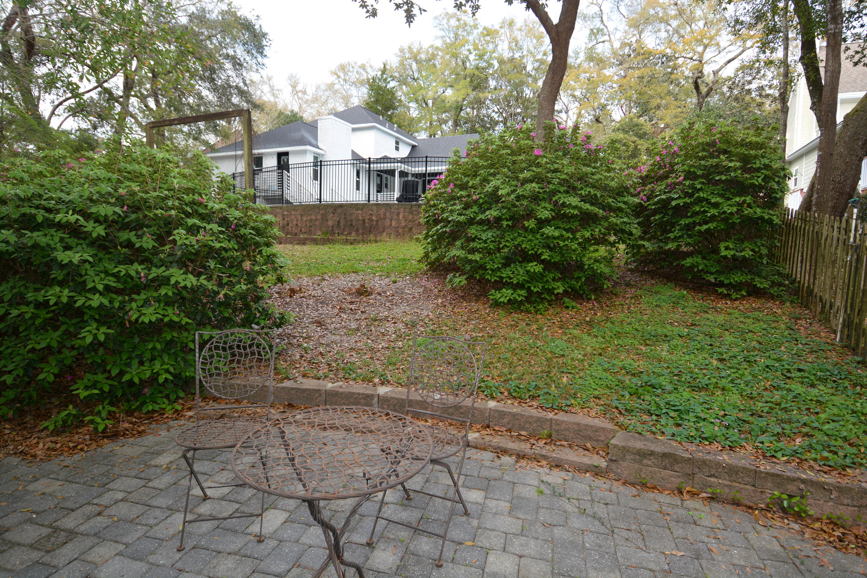 ROCKY BAYOU COUNTRY CLUB ESTATES 7 - Residential