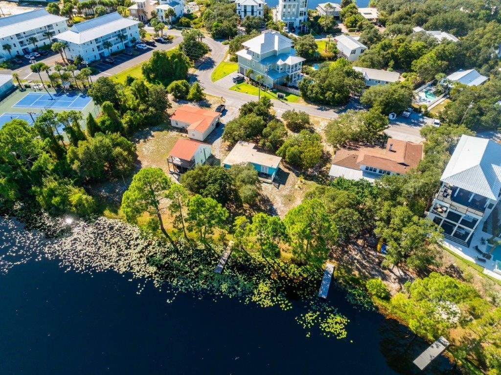EASTERN LAKE ESTATES - Land