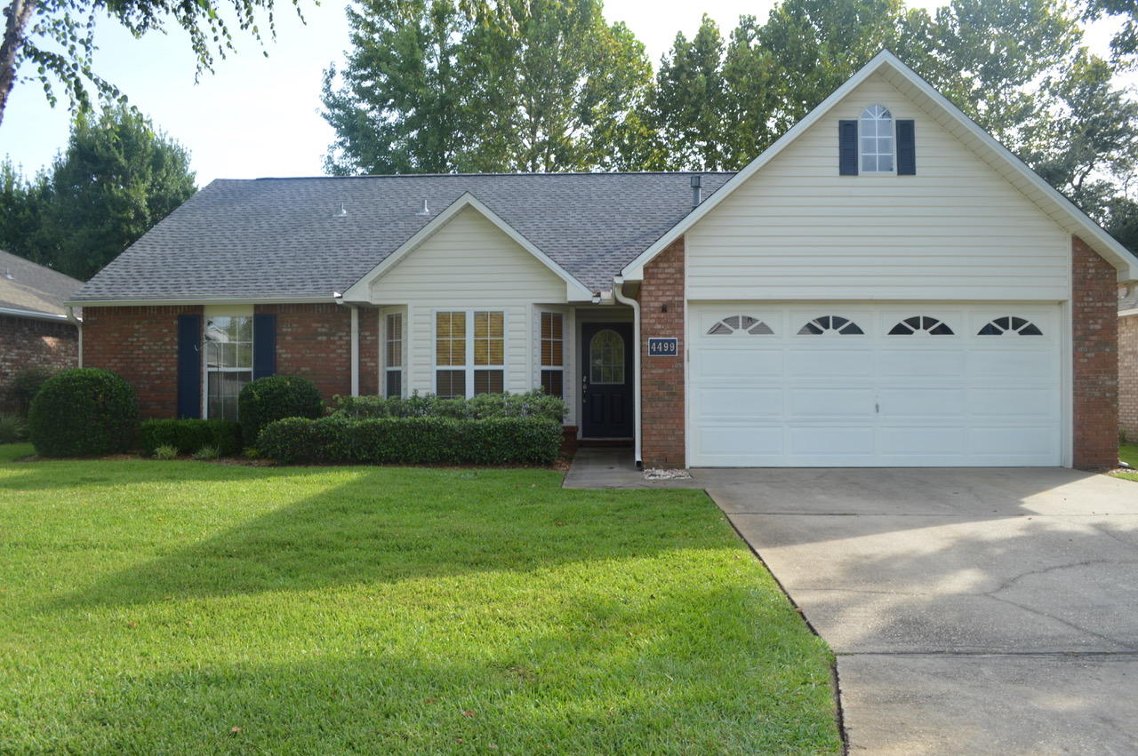 PARKWOOD SQUARE PH II S/D - Residential