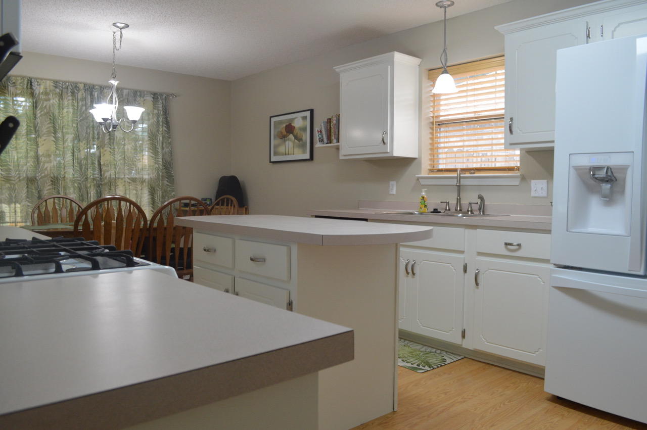 PARKWOOD SQUARE PH II S/D - Residential