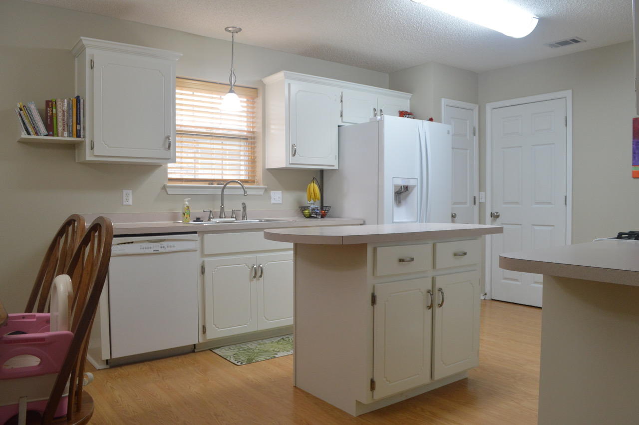 PARKWOOD SQUARE PH II S/D - Residential