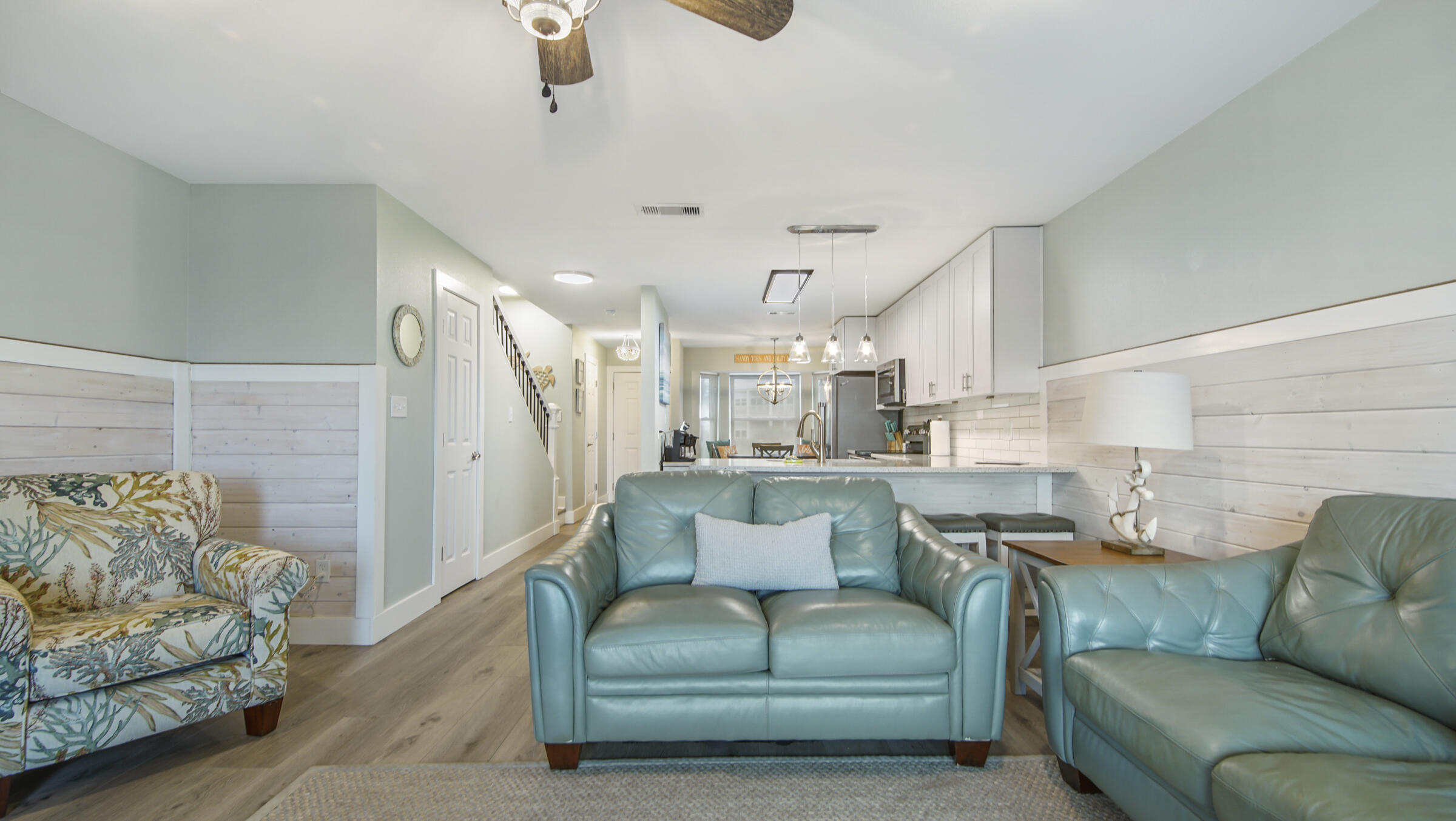 SEA CLIFFS T/H PH 1 - Residential