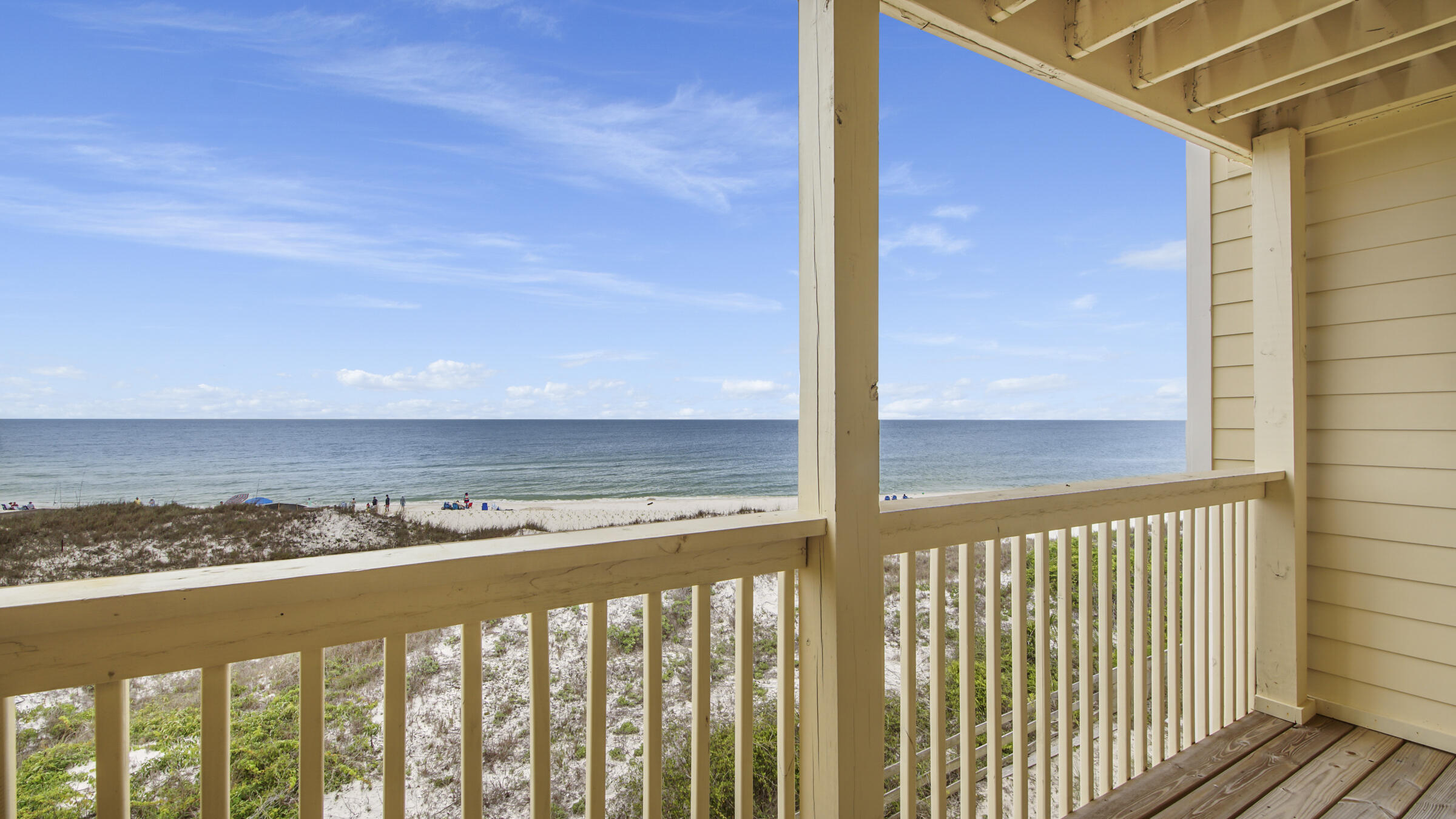 SEA CLIFFS T/H PH 1 - Residential