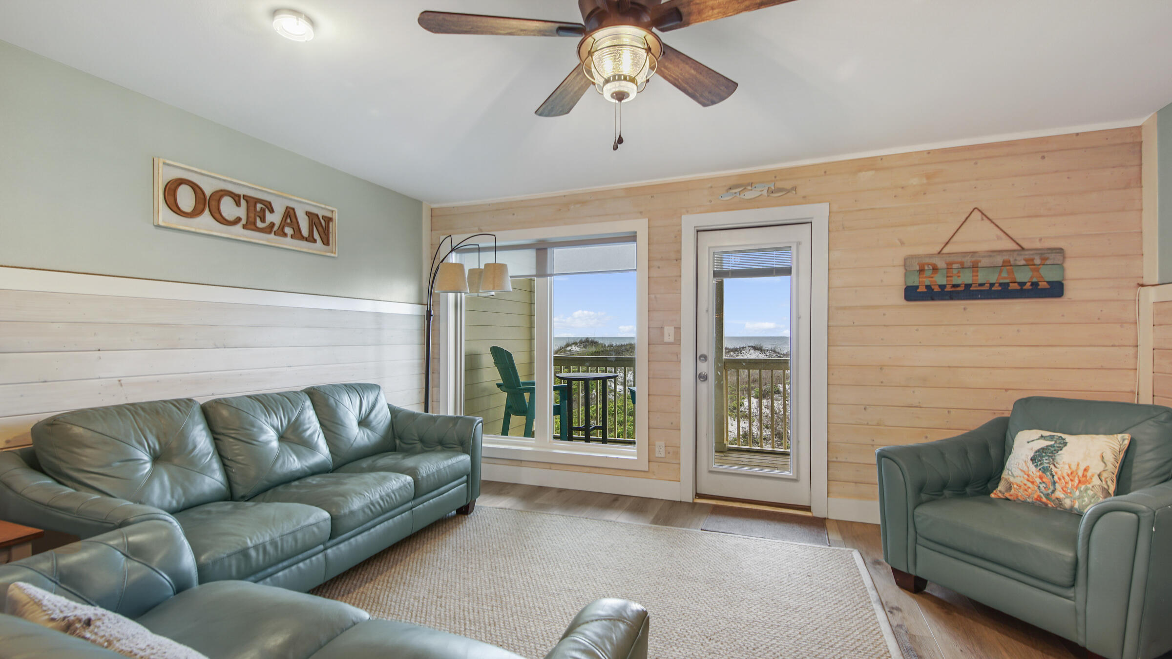 SEA CLIFFS T/H PH 1 - Residential