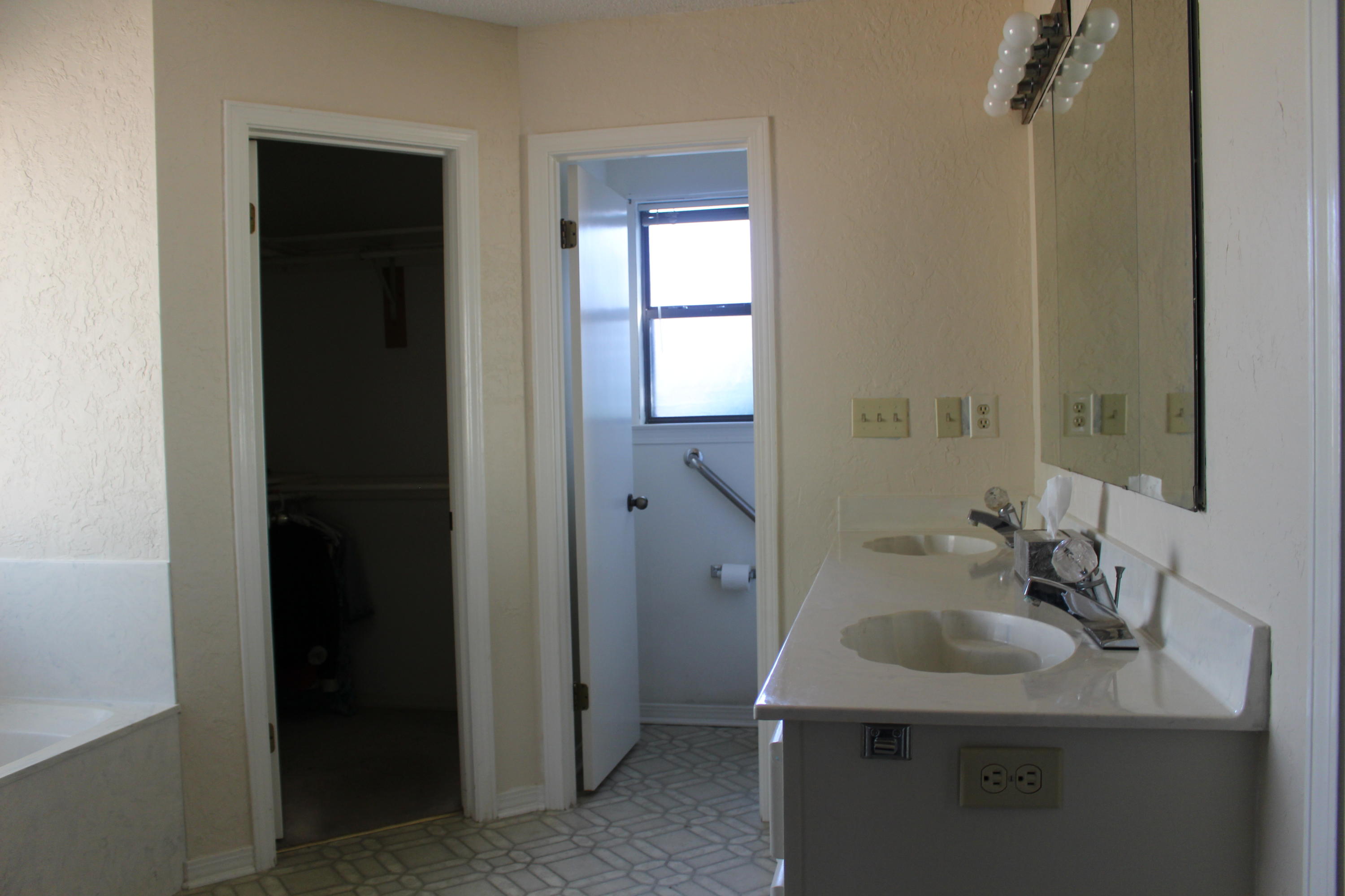 CARIBBEAN VILLAGE SOUTH 2 - Residential