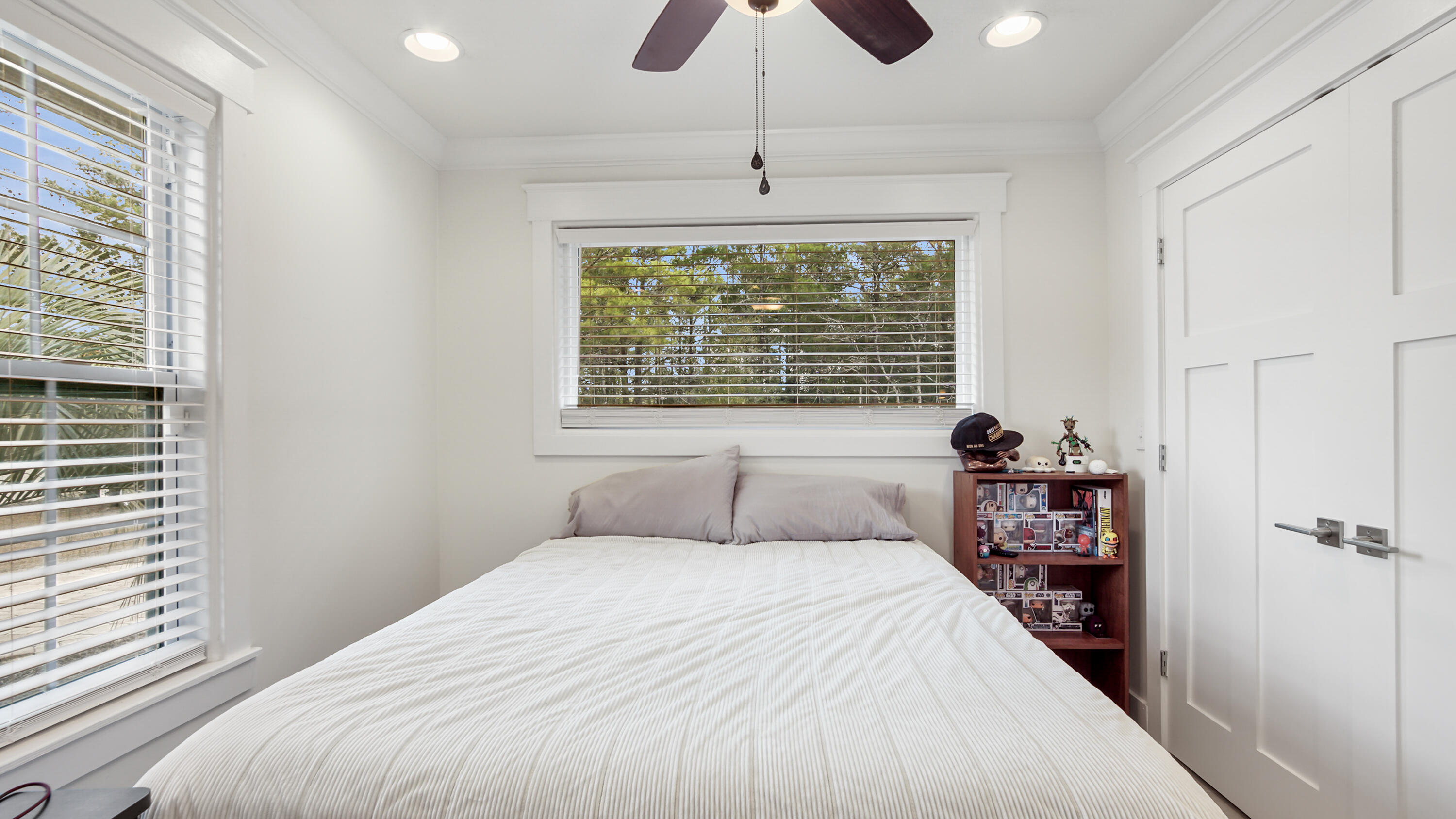 OAKWOOD HILLS - Residential