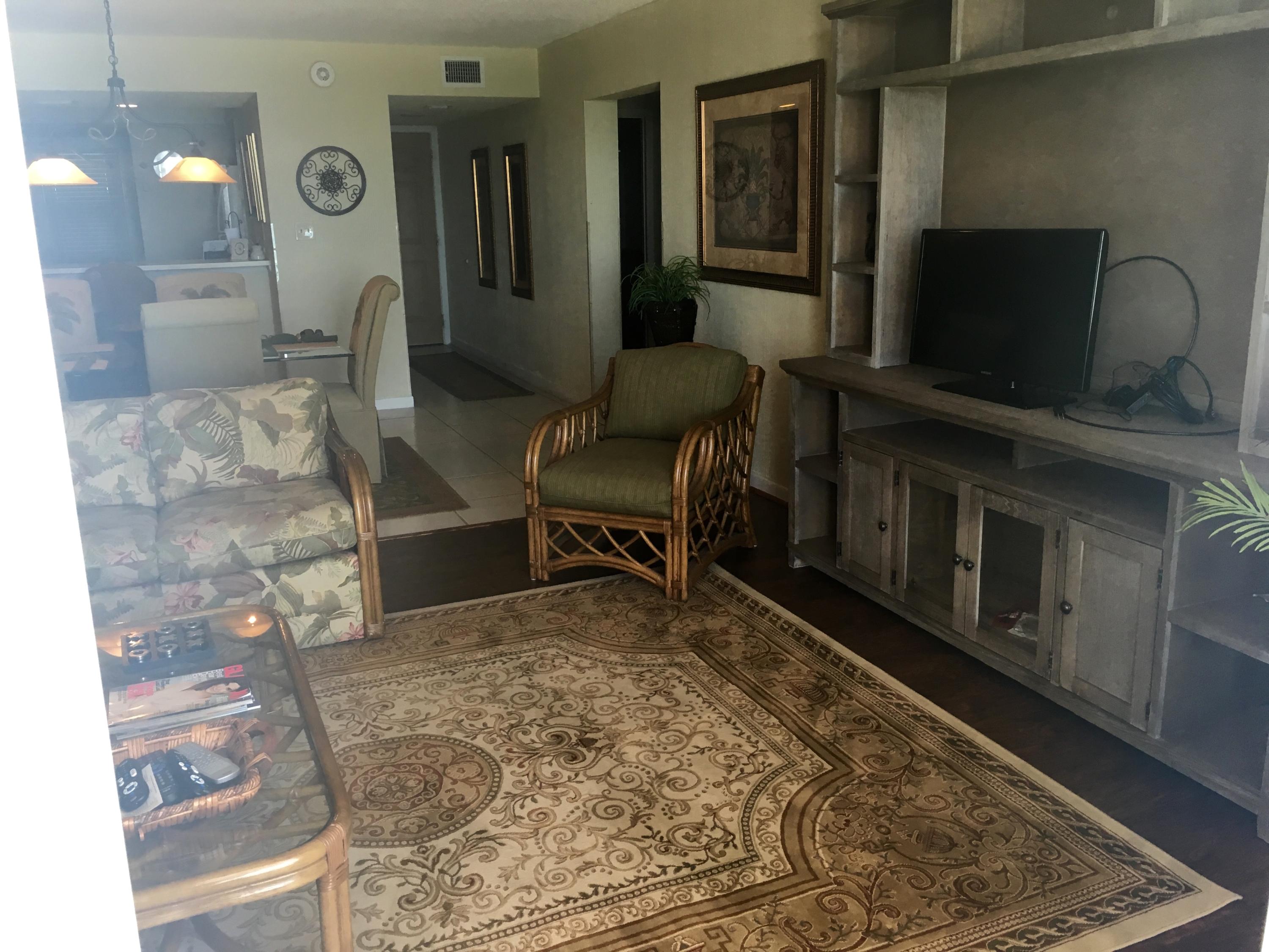 GRAND MARINER PH 111 - Residential