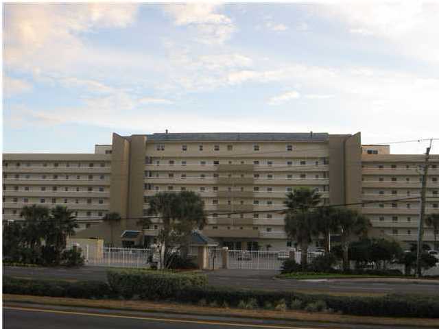 GRAND MARINER PH 111 - Residential