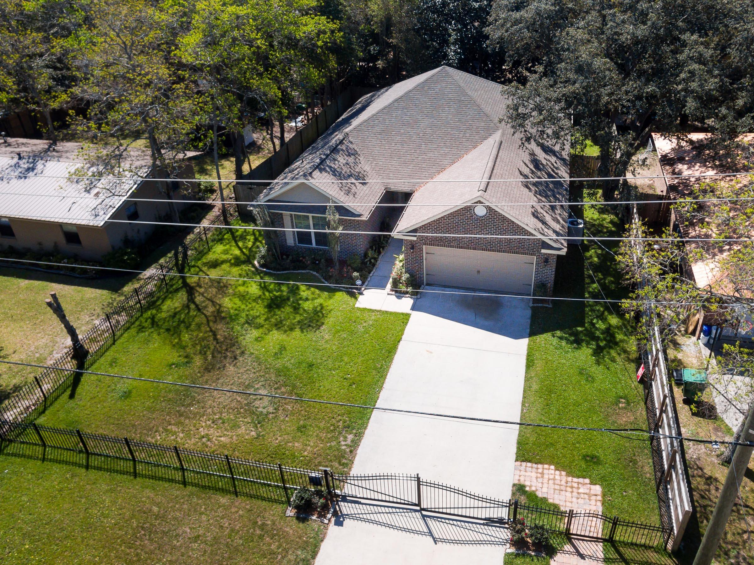 GARNIERS BEACH - Residential