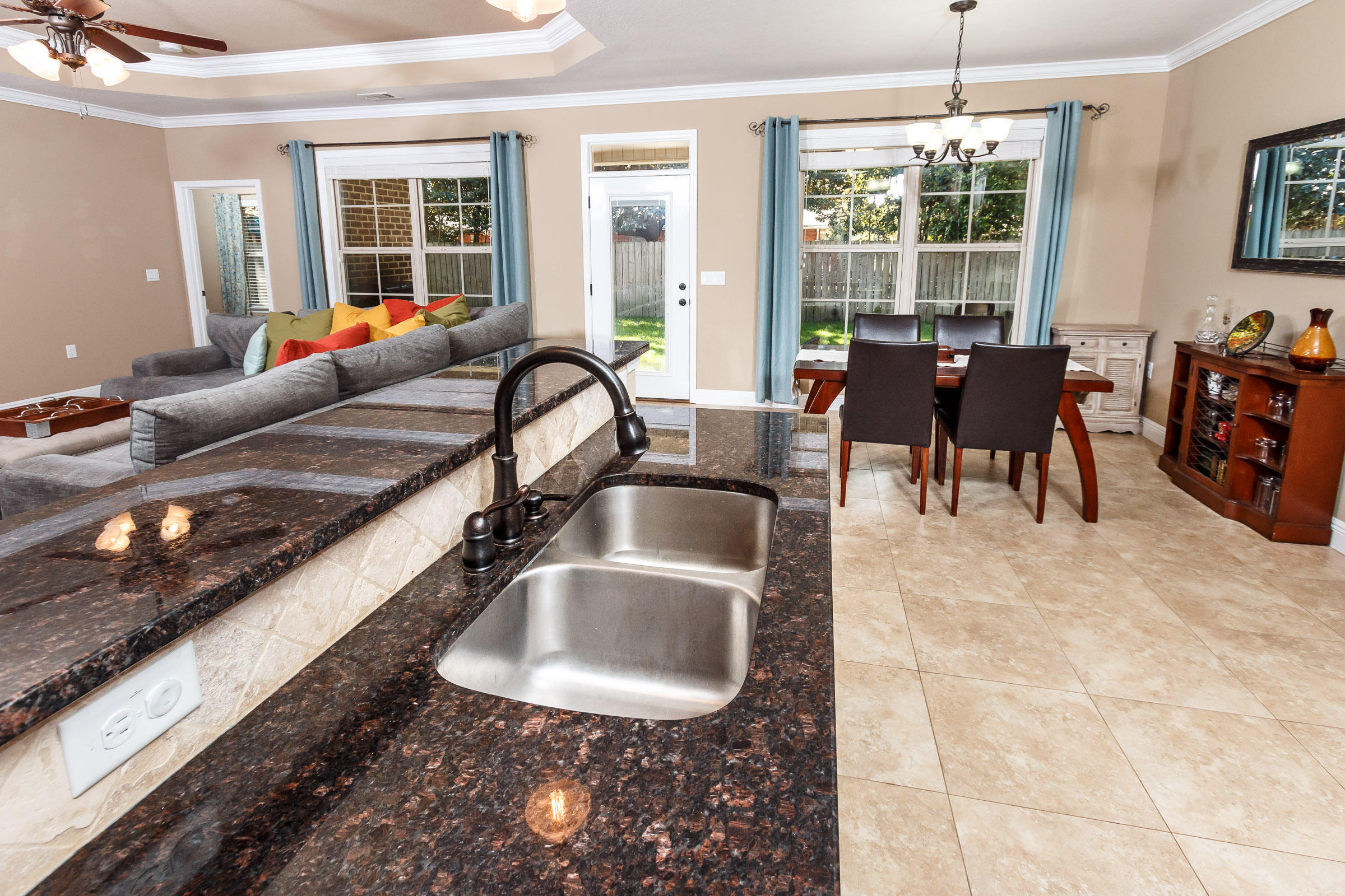 GARNIERS BEACH - Residential